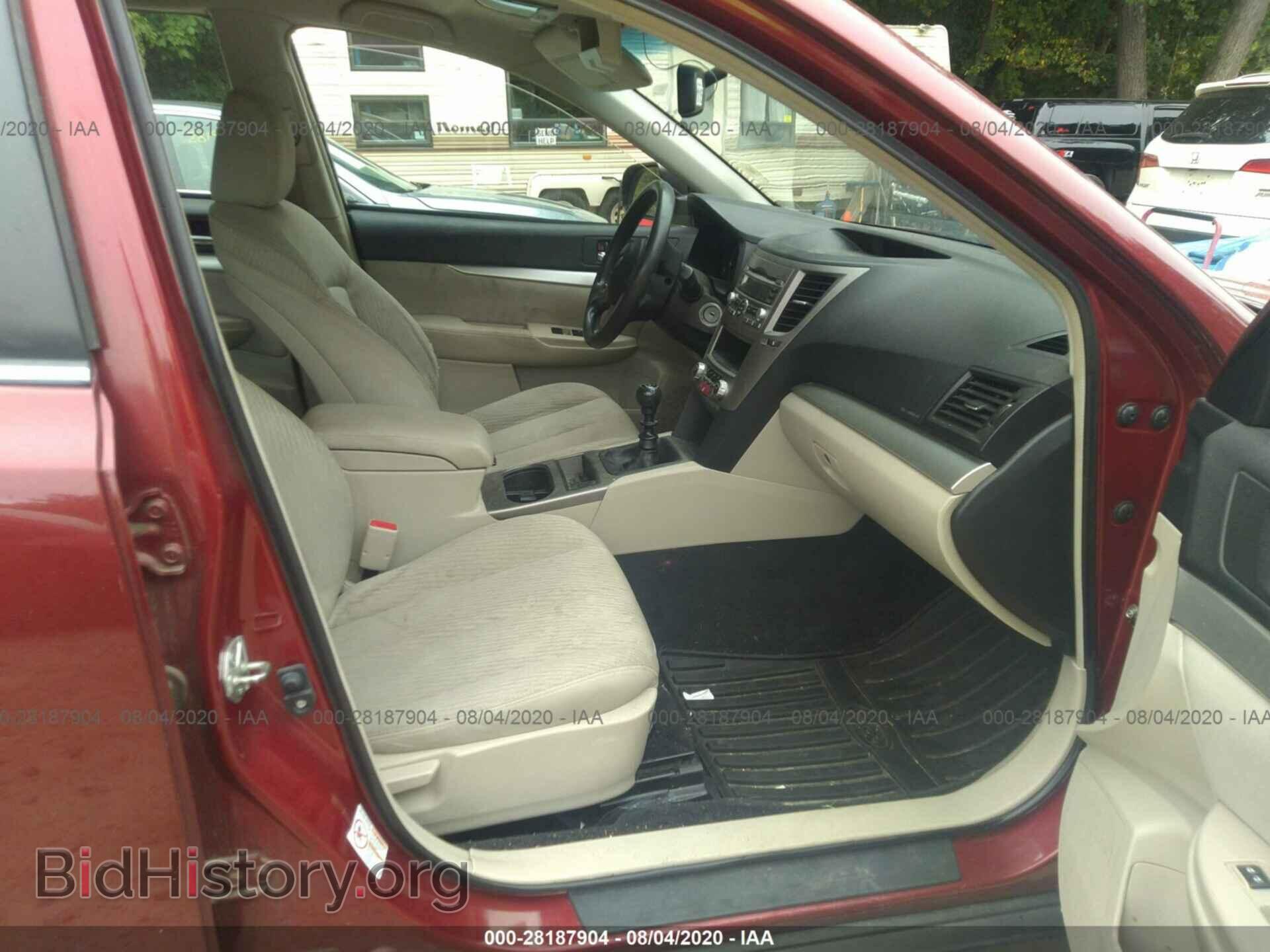 2011 SUBARU OUTBACK - VIN: 4S4BRBAC8B1328486 - Photo 5