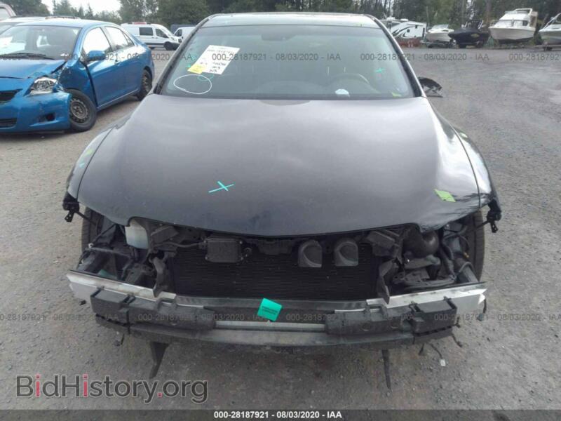 2014 Acura RLX (VIN JH4KC1F9XEC001625) — фото 6 из 12