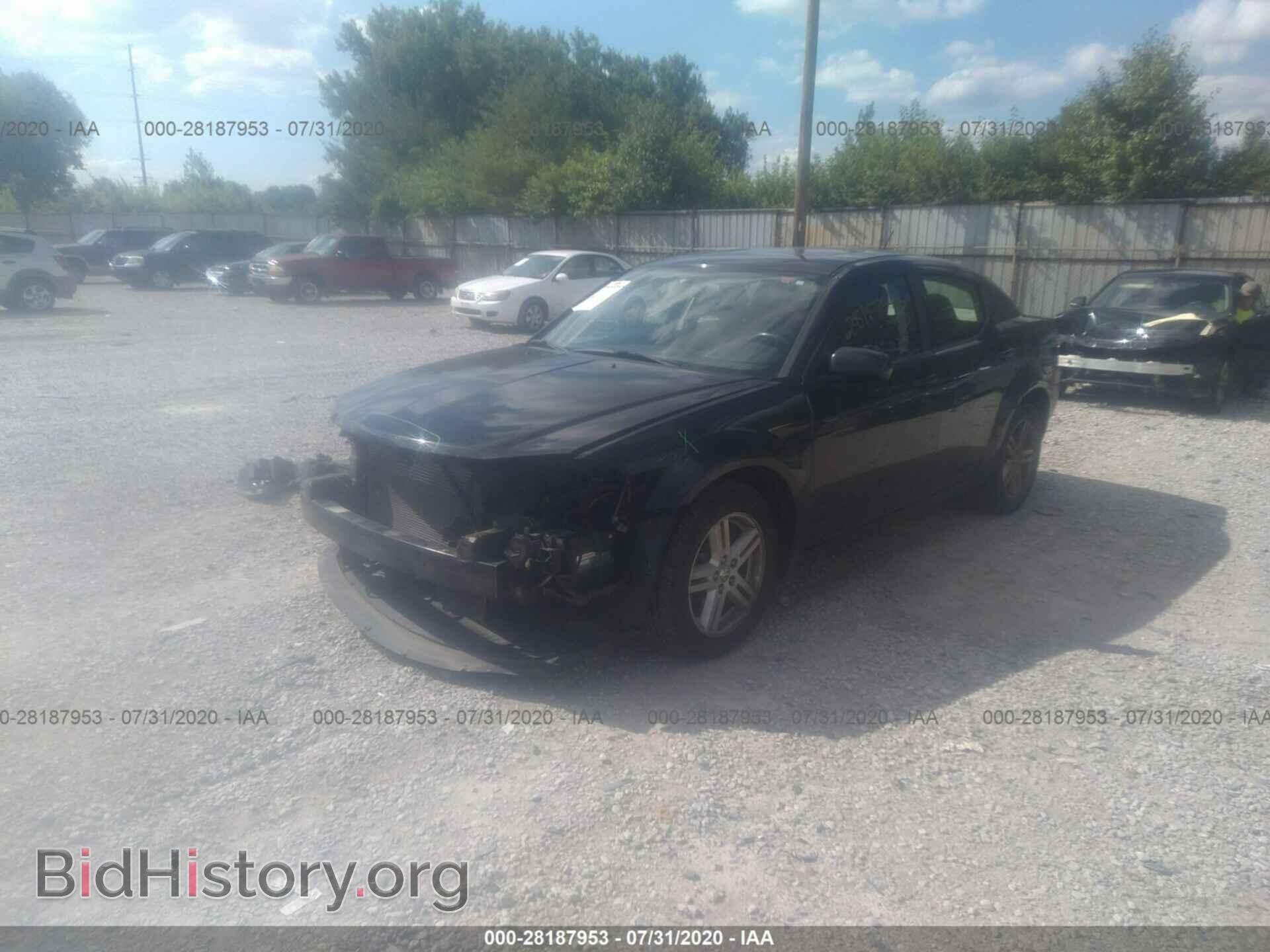 2010 DODGE AVENGER - VIN: 1B3CC1FB7AN226755 - Фото 2