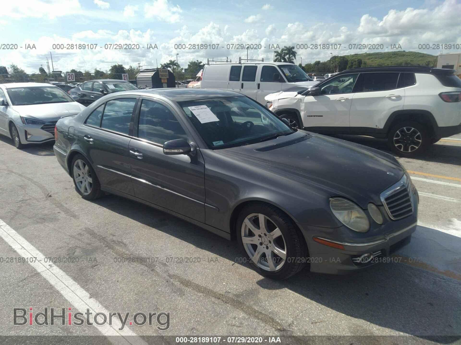 Photo WDBUF56X67B131951 - MERCEDES-BENZ E-CLASS 2007