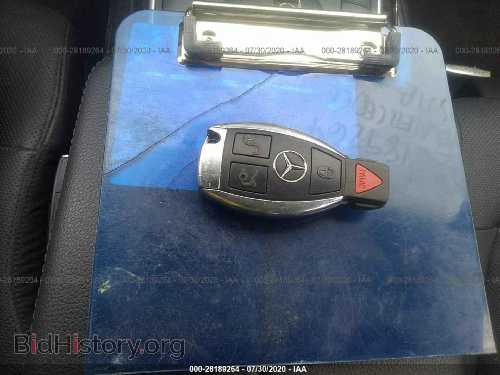 2010 MERCEDES-BENZ E-CLASS - VIN: WDDHF9AB9AA126705 - Фото 11