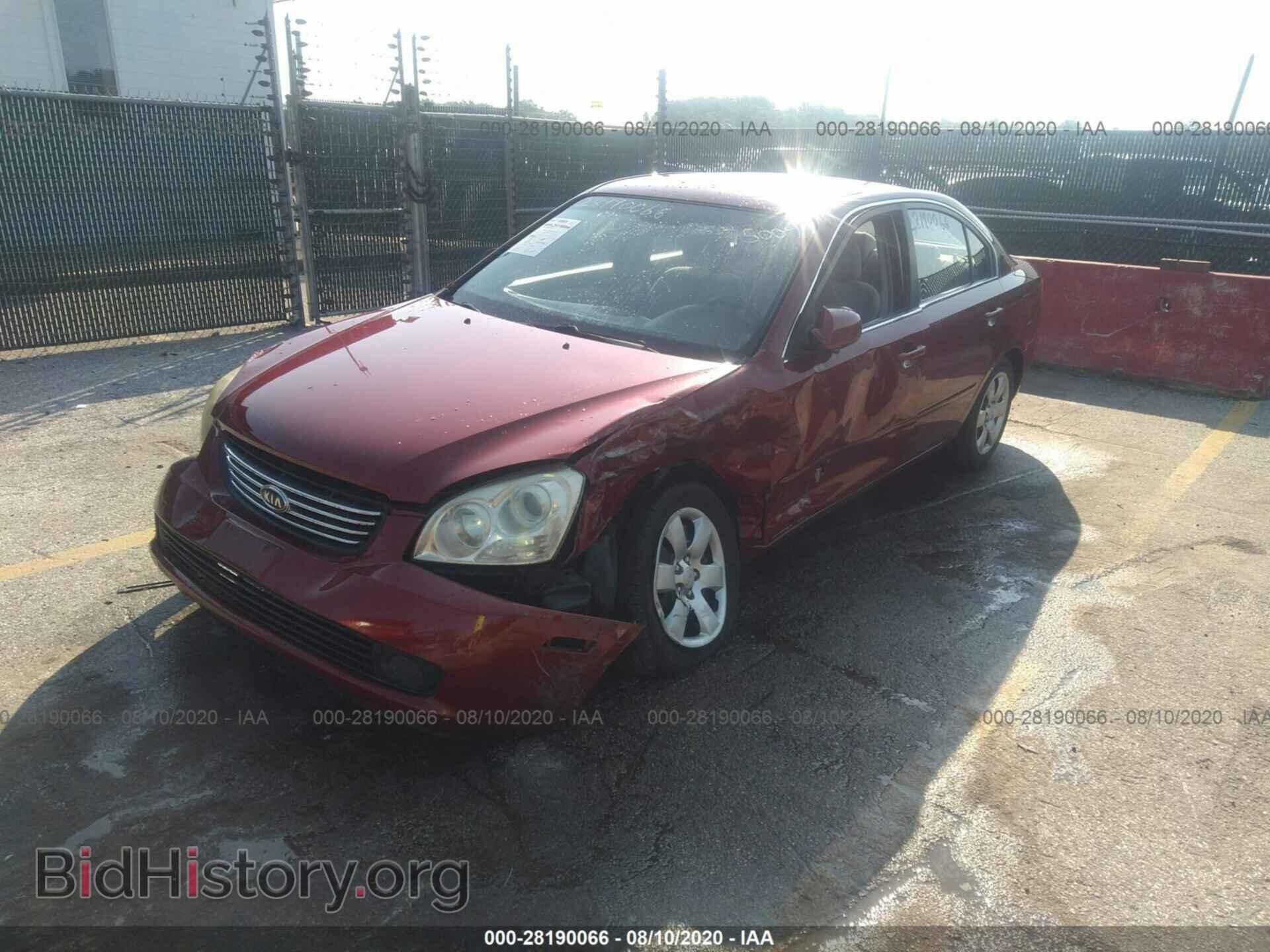 2008 KIA OPTIMA - VIN: KNAGE123785200852 - Фото 2