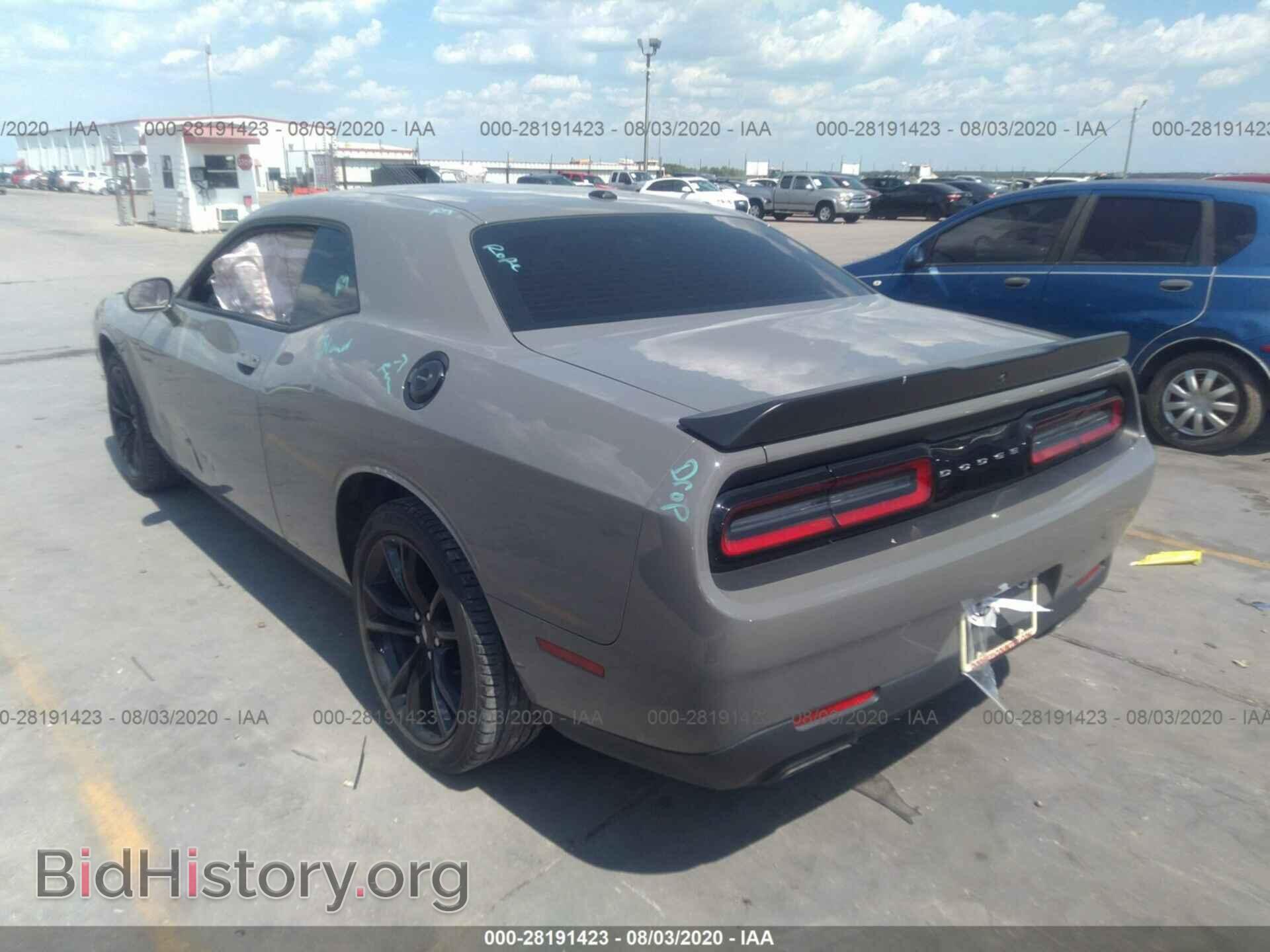 2018 DODGE CHALLENGER - VIN: 2C3CDZAG7JH305174 - Photo 3