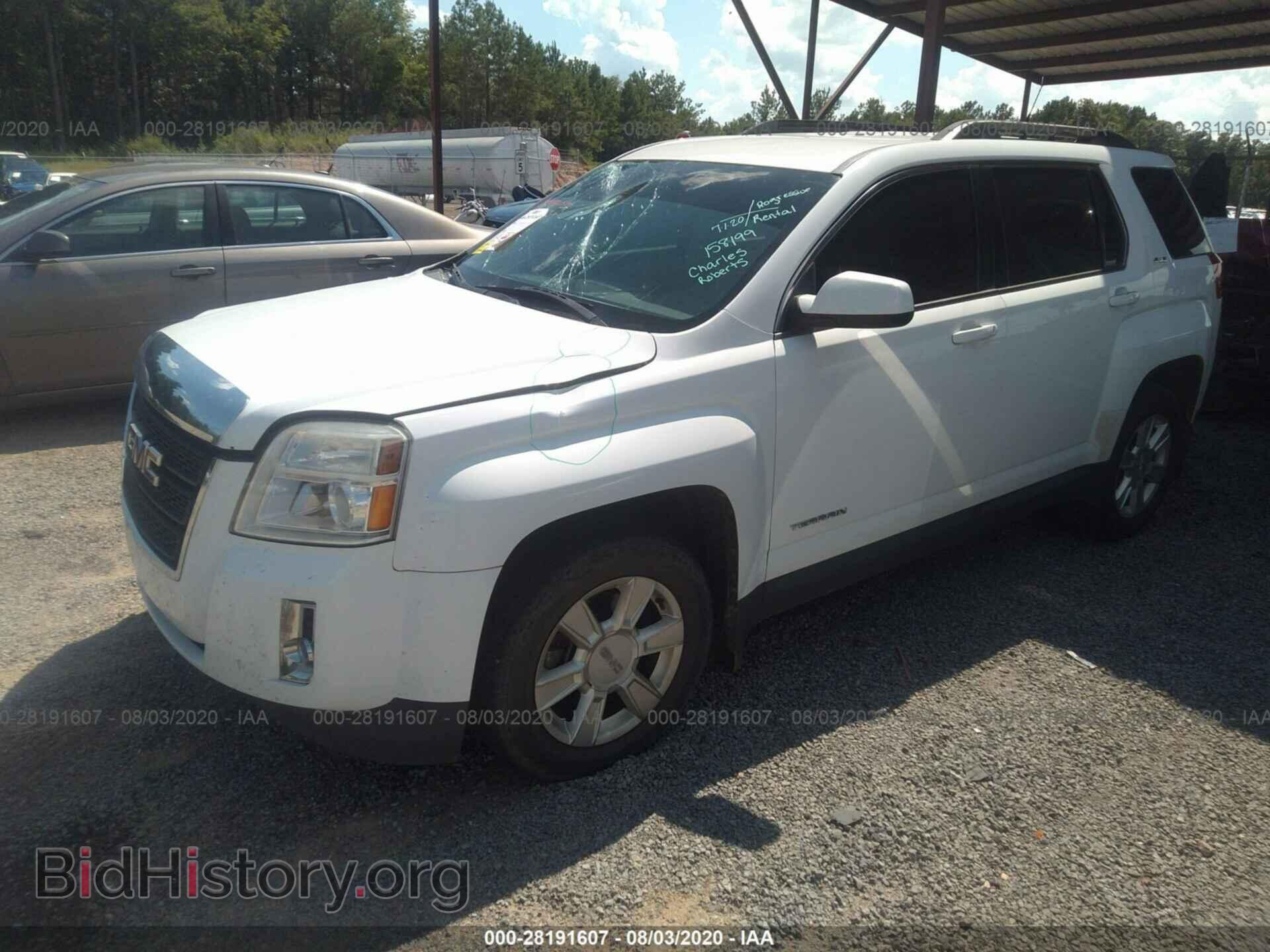 2011 GMC TERRAIN - VIN: 2CTALSEC1B6476282 - Photo 2