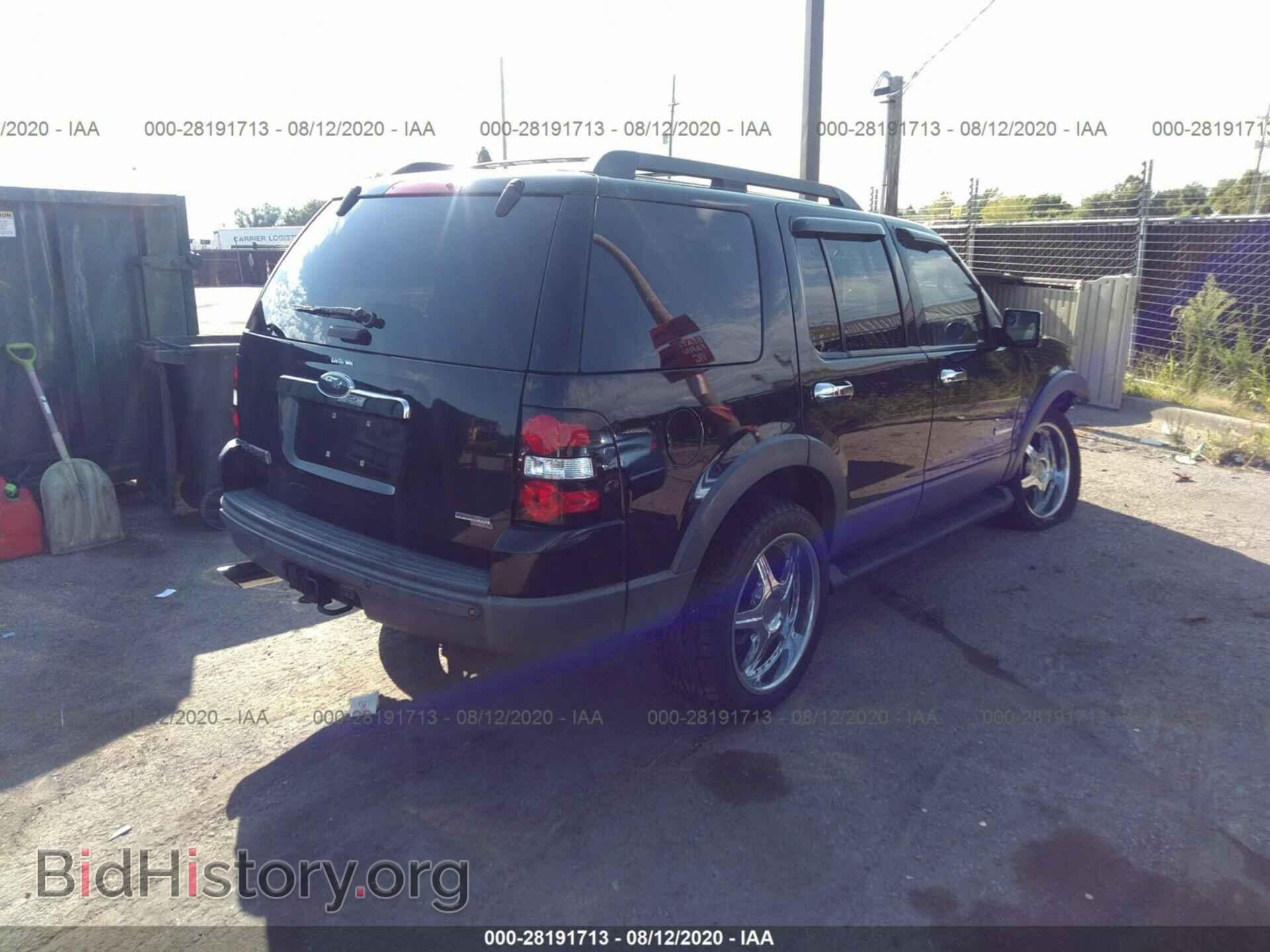 2006 FORD EXPLORER - VIN: 1FMEU63E66UA61175 - Фото 4