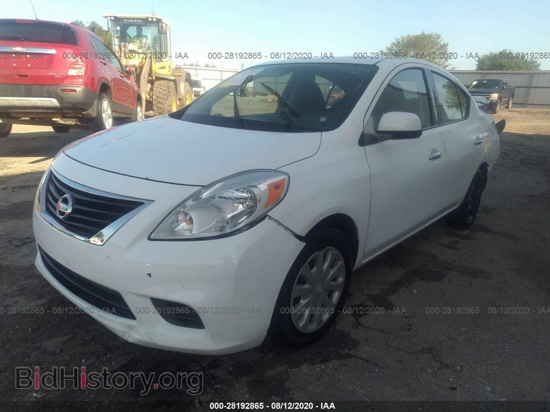 2014 NISSAN VERSA - VIN: 3N1CN7AP1EL865107 - Фото 2