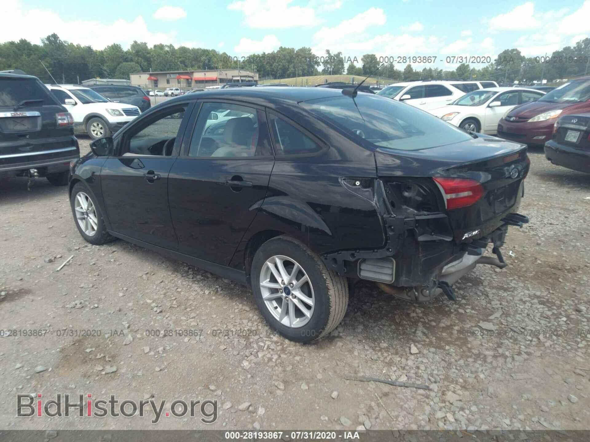 2017 FORD FOCUS - VIN: 1FADP3F25HL248610 - Фото 3