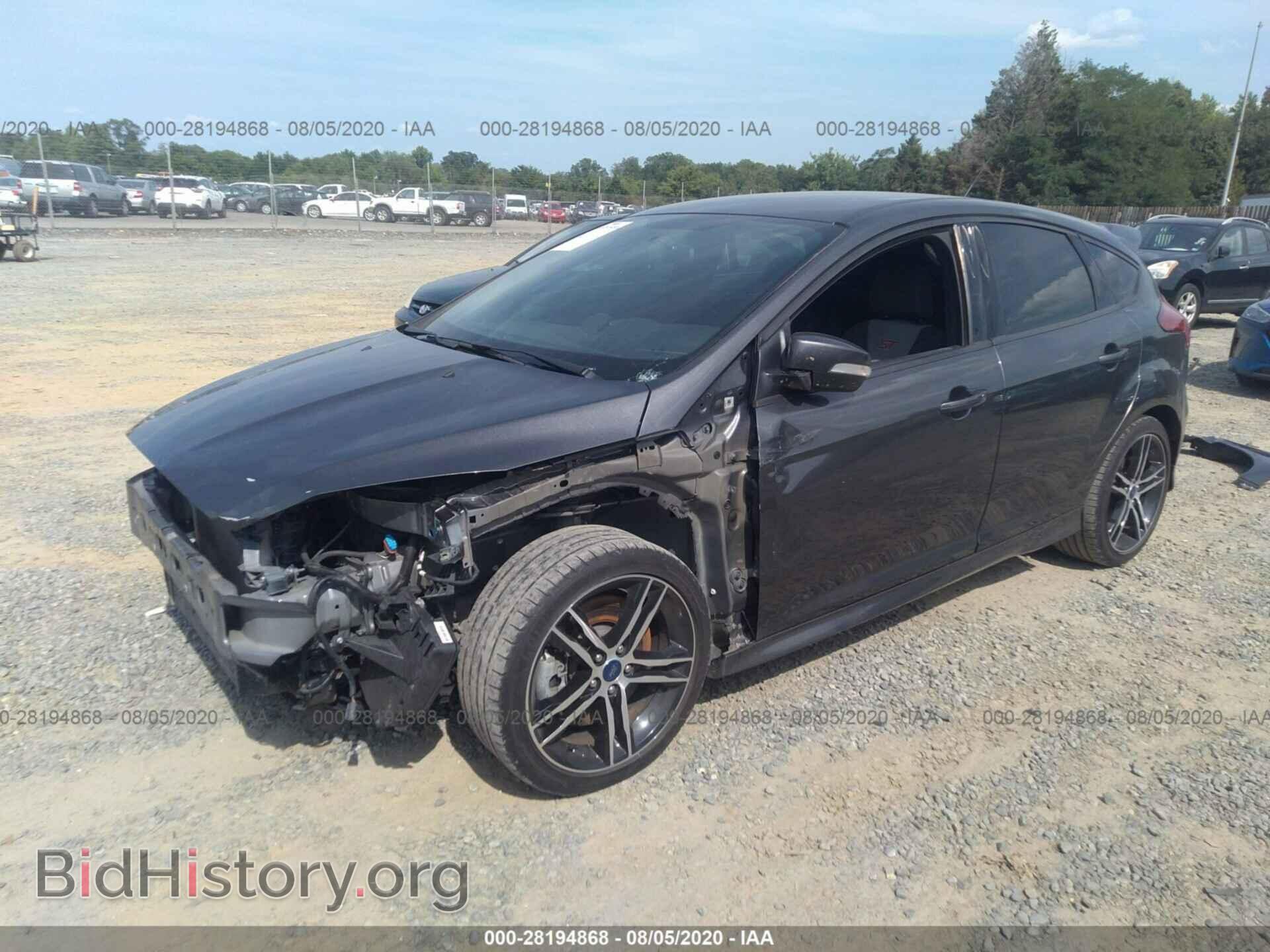 2017 FORD FOCUS - VIN: 1FADP3L94HL310175 - Photo 2