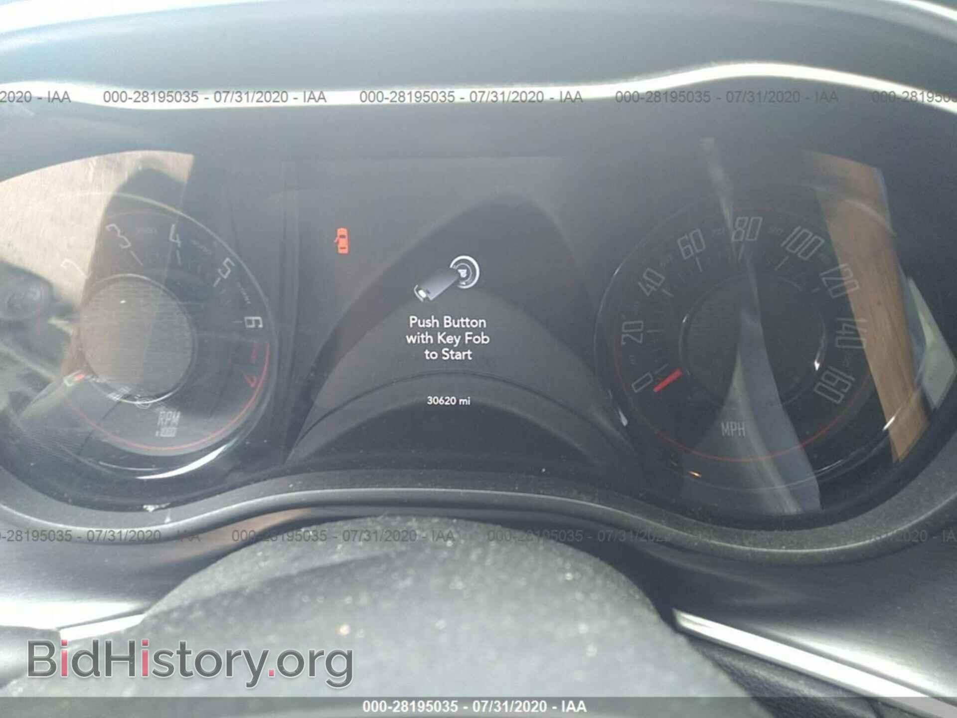 2017 DODGE CHALLENGER - VIN: 2C3CDZAG4HH573061 - Фото 7