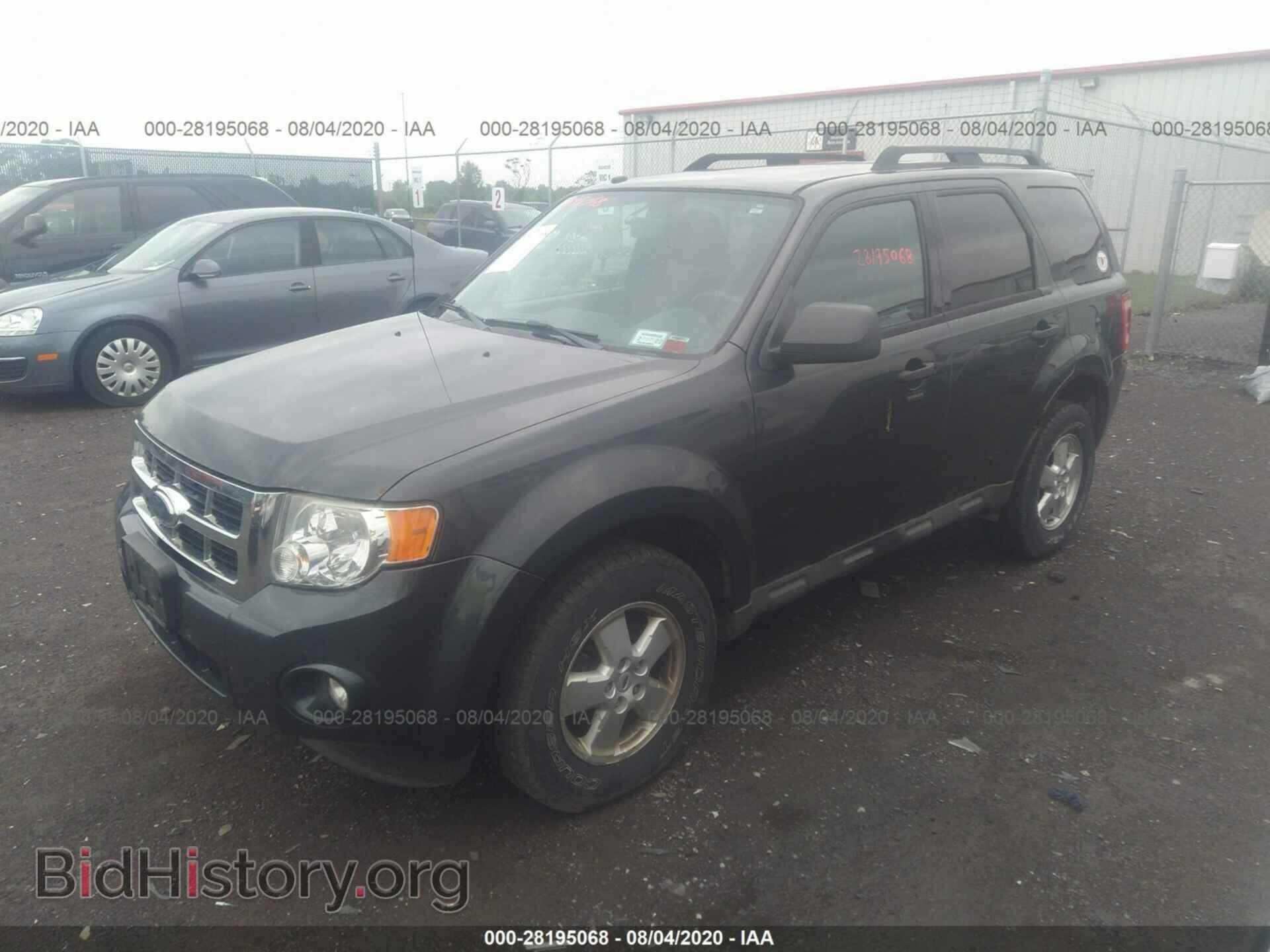 2009 FORD ESCAPE - VIN: 1FMCU93G69KB04374 - Фото 2