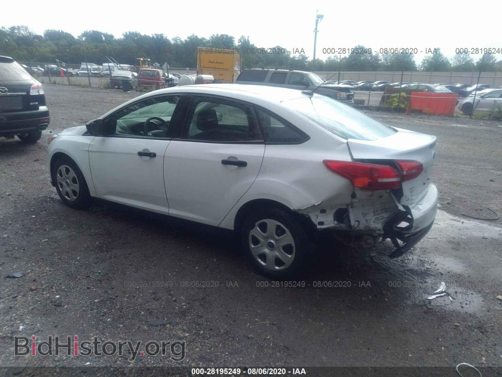 2017 FORD FOCUS - VIN: 1FADP3E24HL252570 - Photo 3