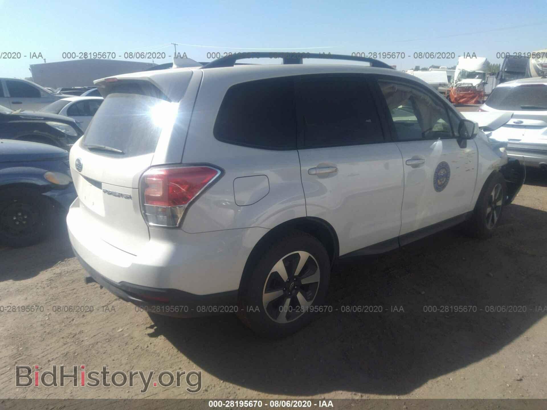 2018 SUBARU FORESTER - VIN: JF2SJADC8JH565178 - Фото 4