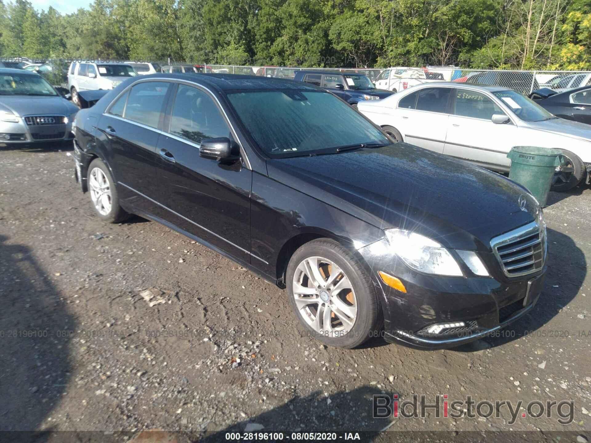 Photo WDDHF8HB6AA099012 - MERCEDES-BENZ E-CLASS 2010