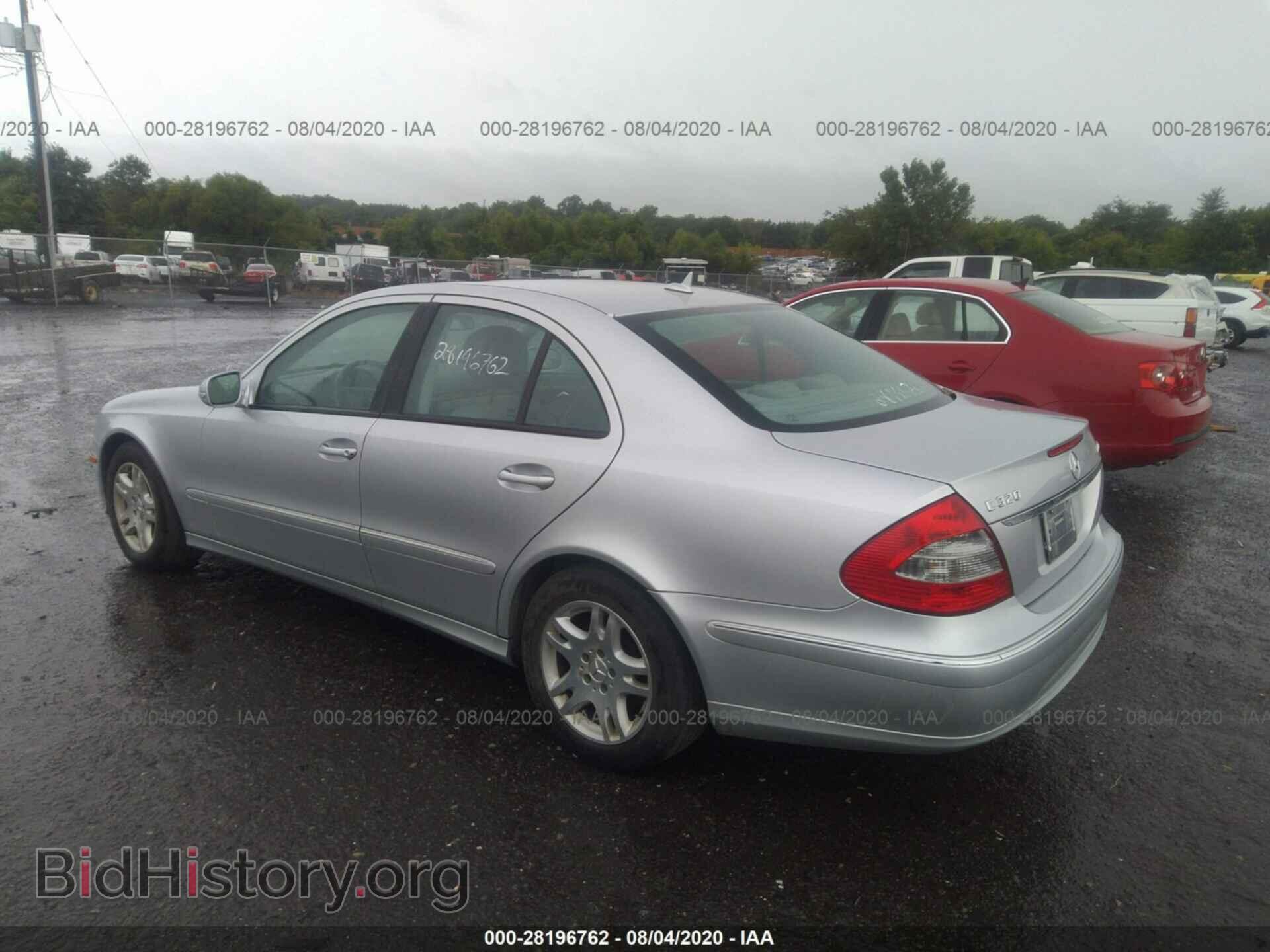 2007 MERCEDES-BENZ E-CLASS - VIN: WDBUF22X57B072282 - Фото 3