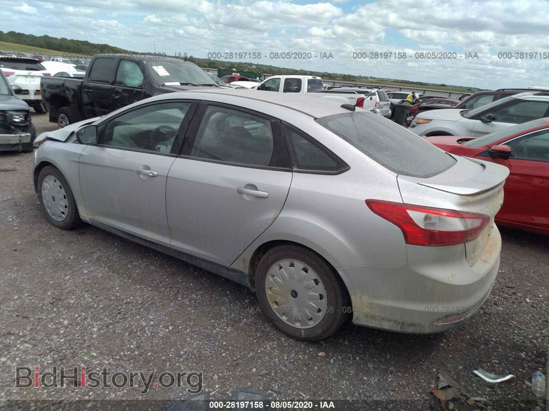 2014 FORD FOCUS - VIN: 1FADP3F28EL406692 - Фото 3