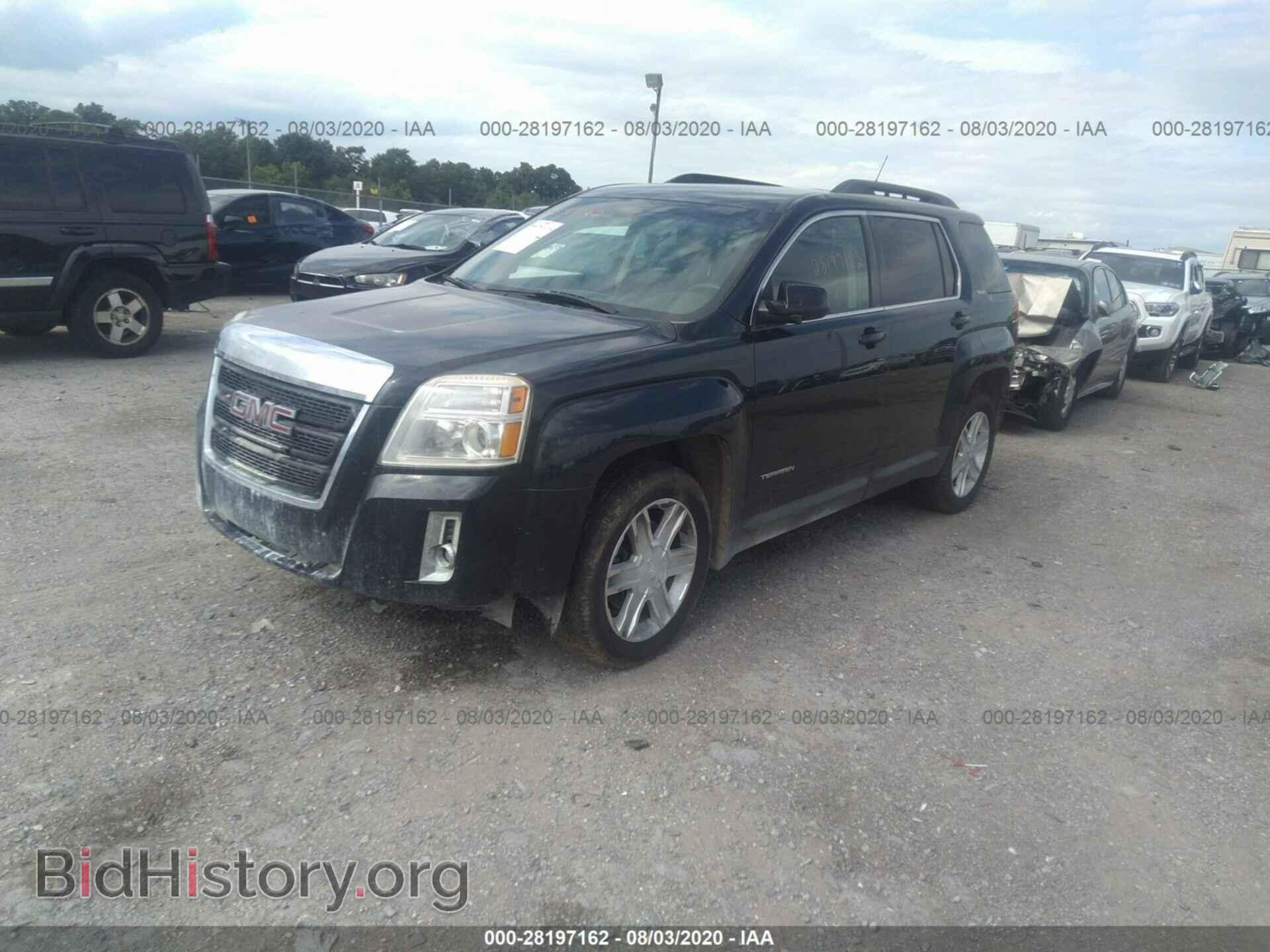 2011 GMC TERRAIN - VIN: 2CTFLSE55B6307700 - Photo 2