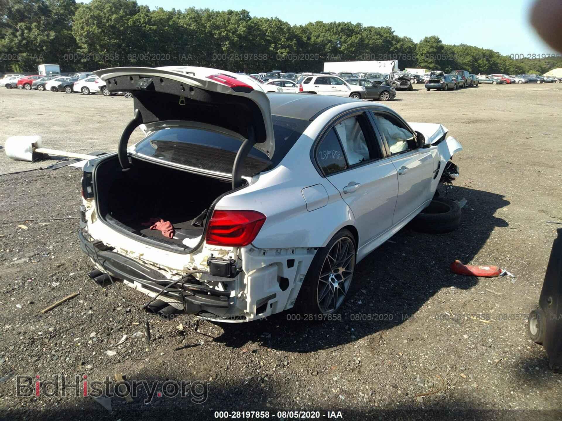 2017 BMW M3 - VIN: WBS8M9C56H5G42123 - Фото 4