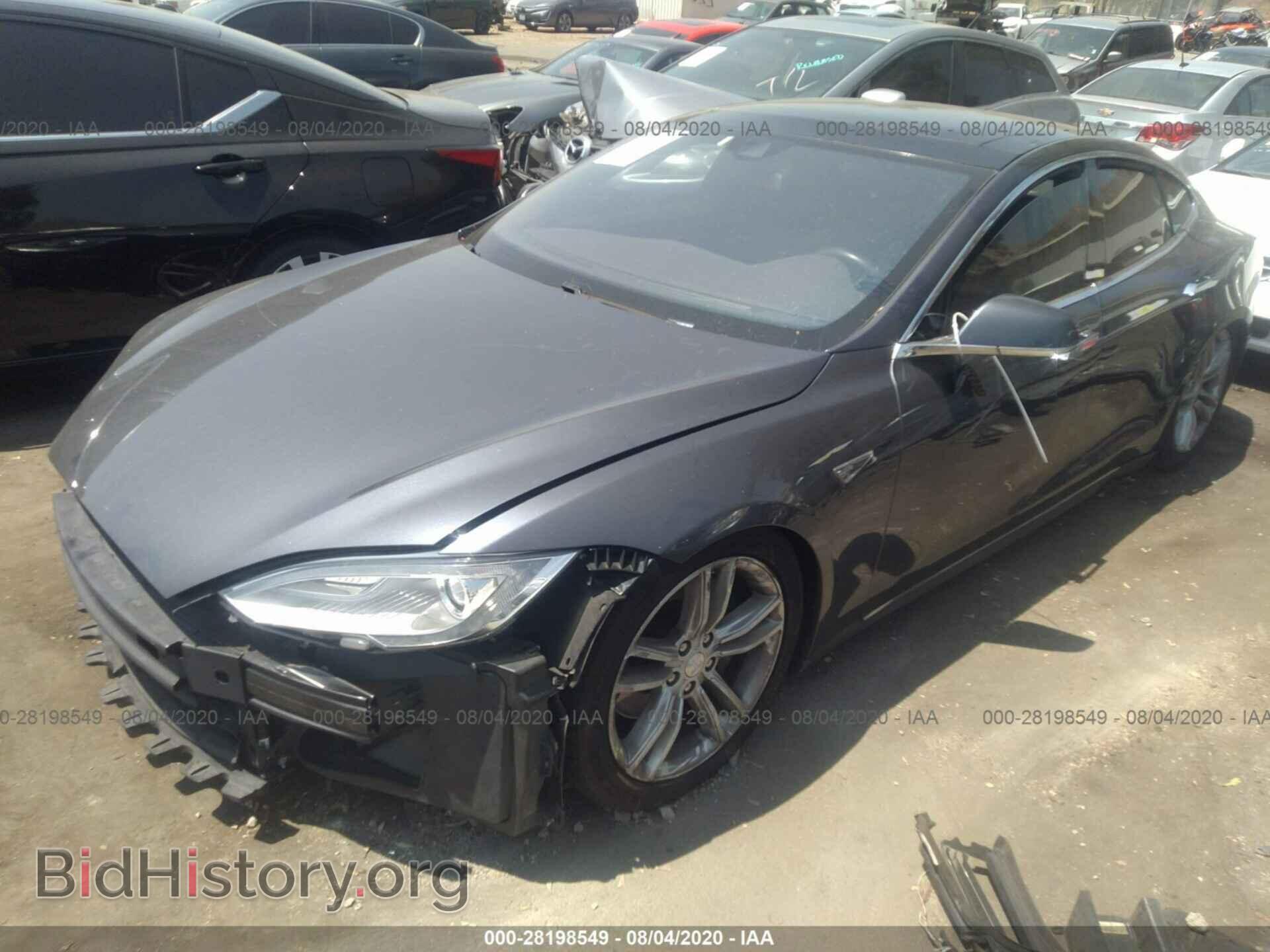 2015 TESLA MODEL S - VIN: 5YJSA1E26FF120174 - Photo 2