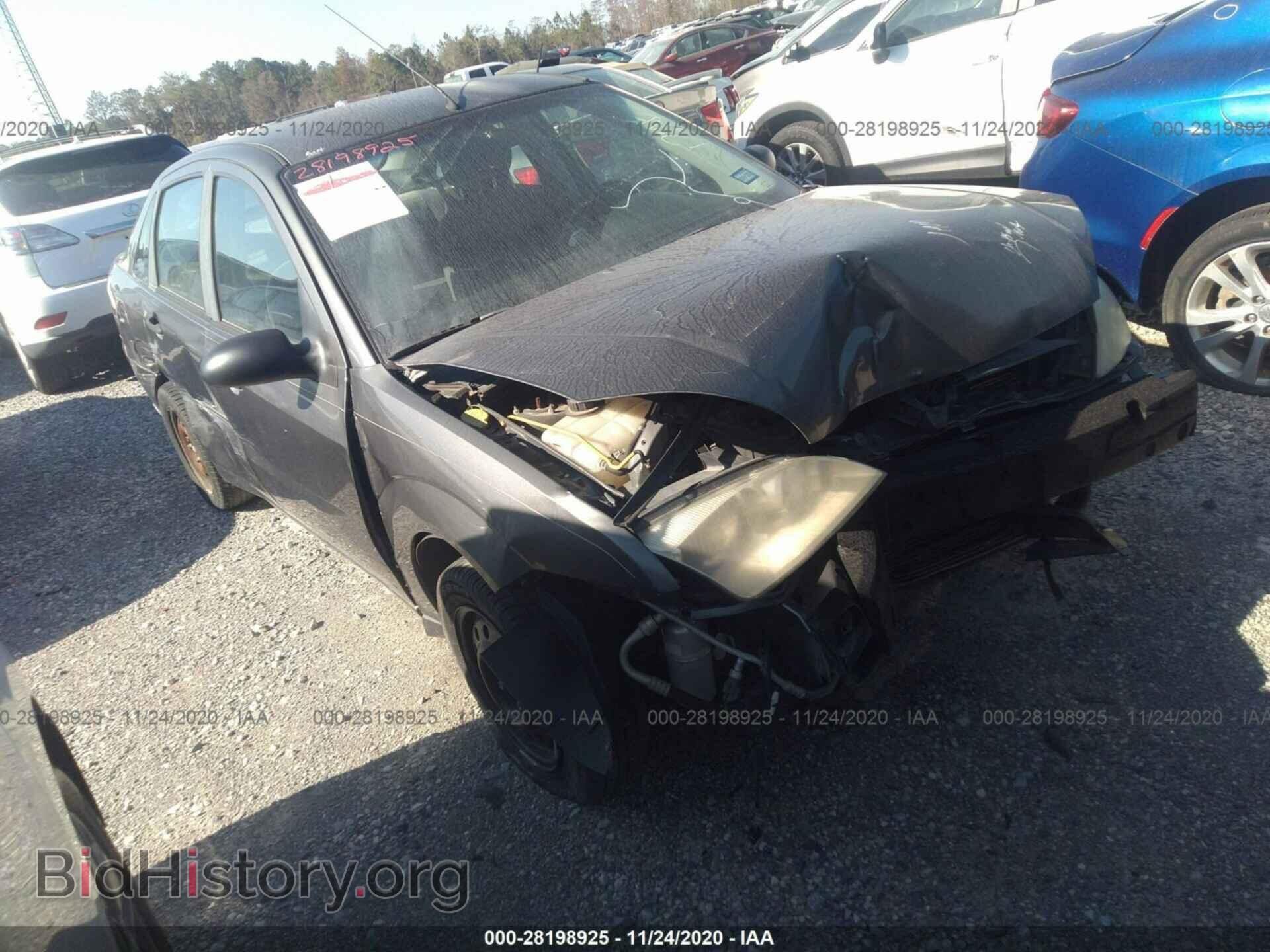 Photo 1FAFP34N96W133705 - FORD FOCUS 2006