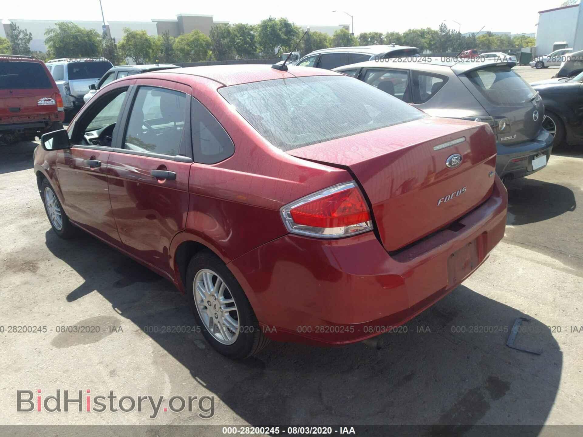 2010 FORD FOCUS - VIN: 1FAHP3FN3AW296820 - Фото 3