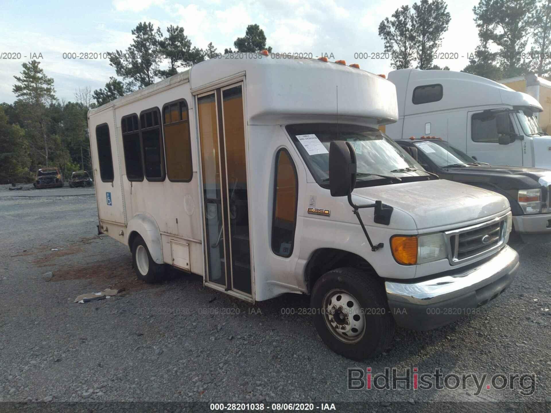Photo 1FDWE35S96HB24281 - FORD ECONOLINE COMMERCIAL 2006