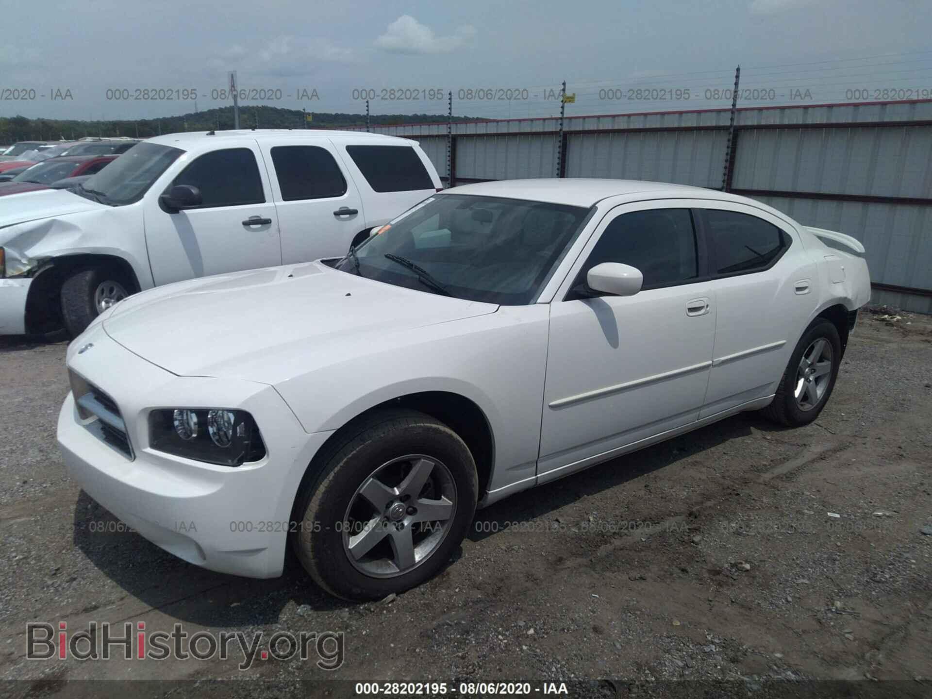 2010 DODGE CHARGER - VIN: 2B3CA3CV8AH218561 - Фото 2