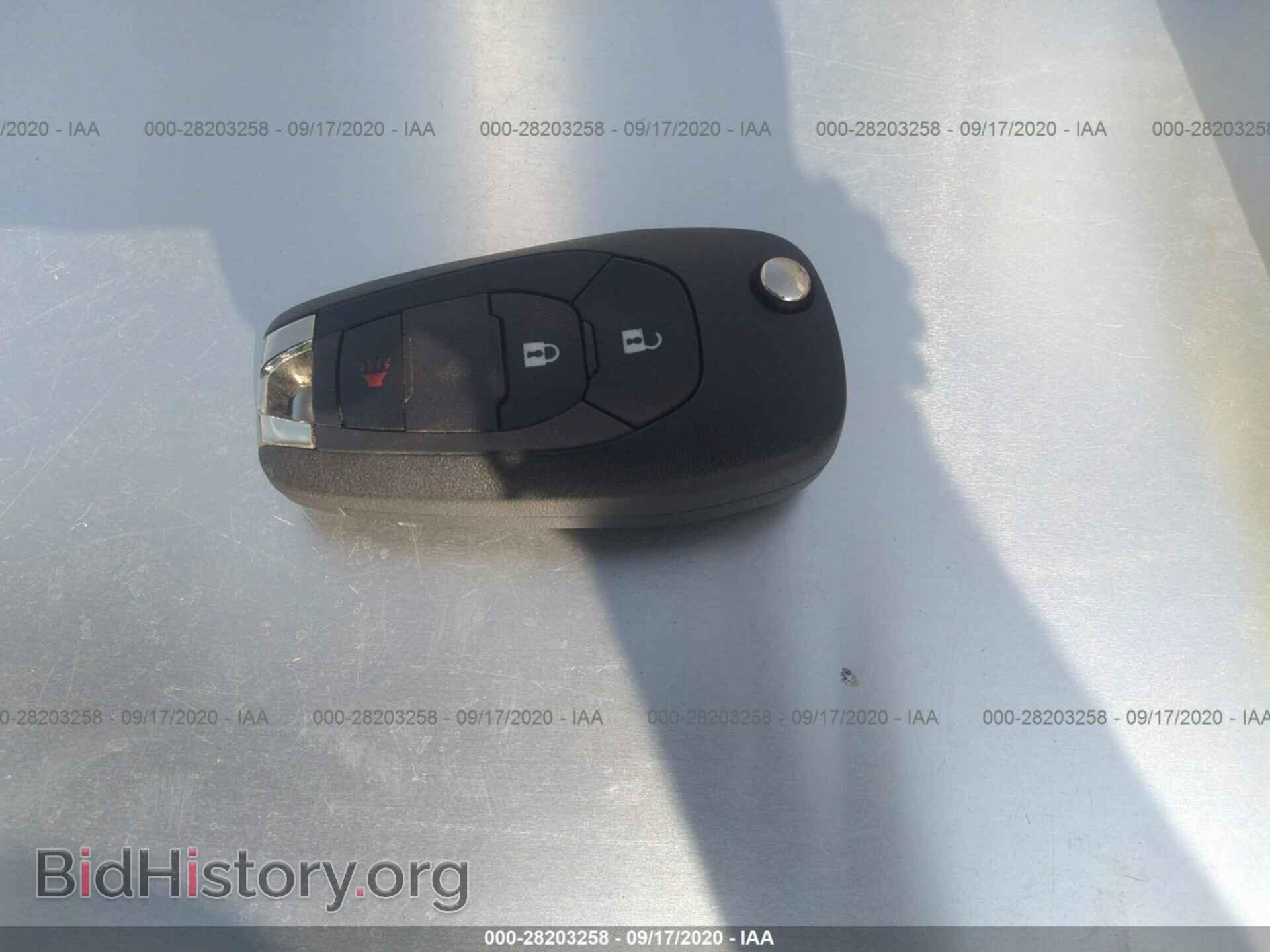 2019 CHEVROLET TRAX - VIN: 3GNCJKSBXKL304731 - Фото 11
