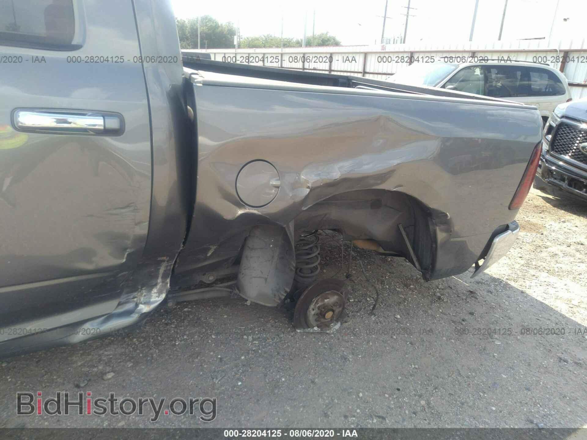 2010 DODGE RAM 1500 - VIN: 1D7RB1CT2AS117135 - Фото 6