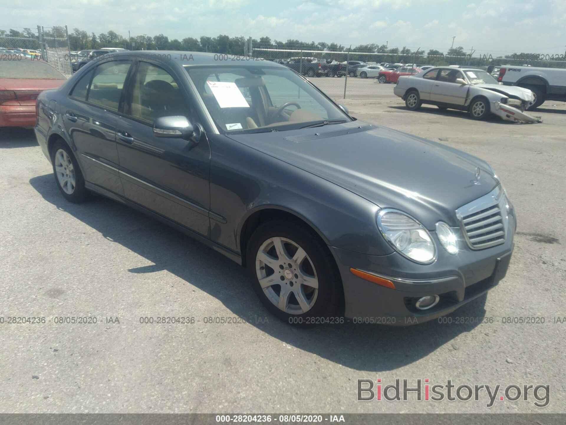 Photo WDBUF22X58B331970 - MERCEDES-BENZ E-CLASS 2008