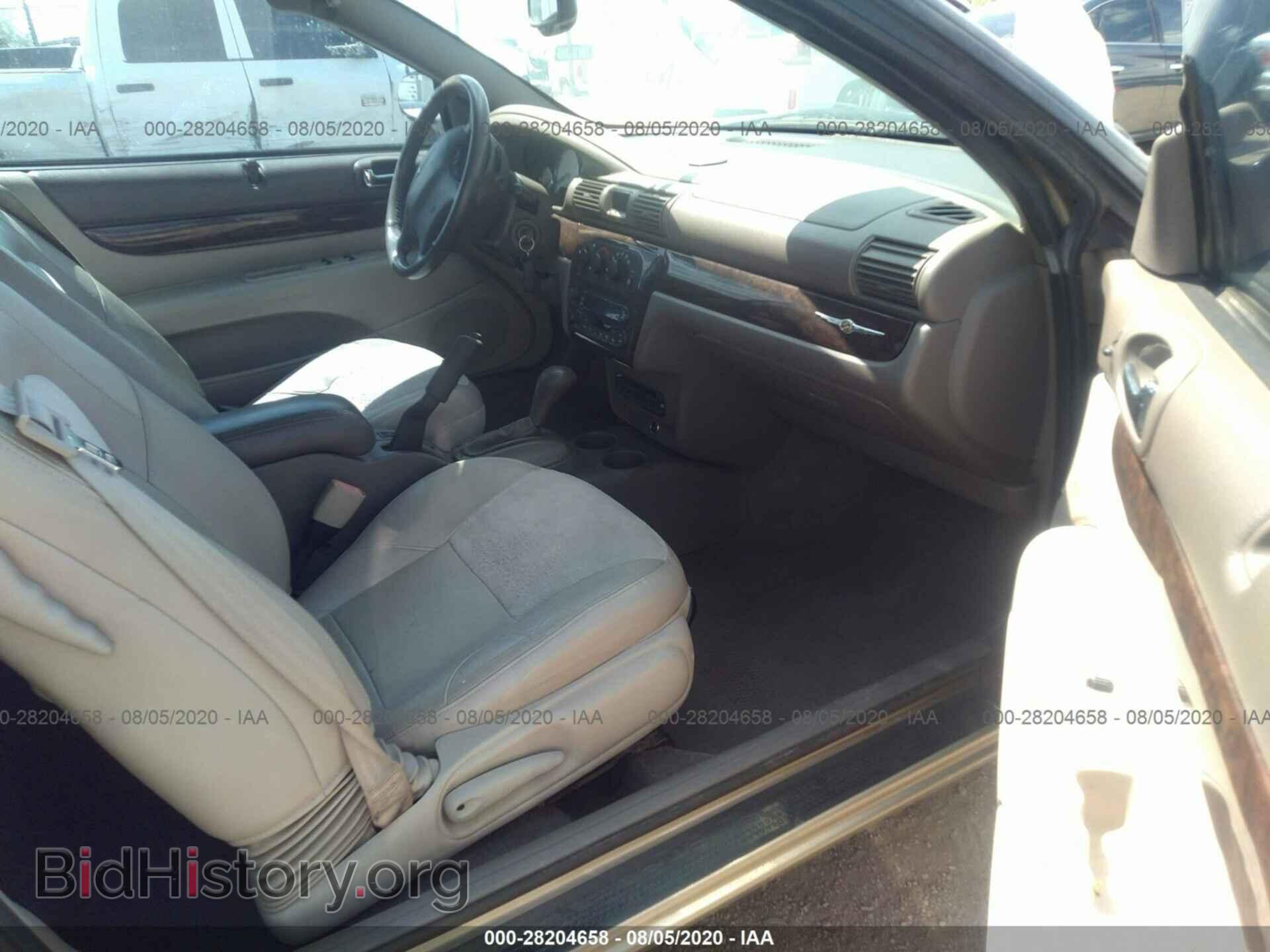 2004 CHRYSLER SEBRING - VIN: 1C3EL65R54N321679 - Фото 5