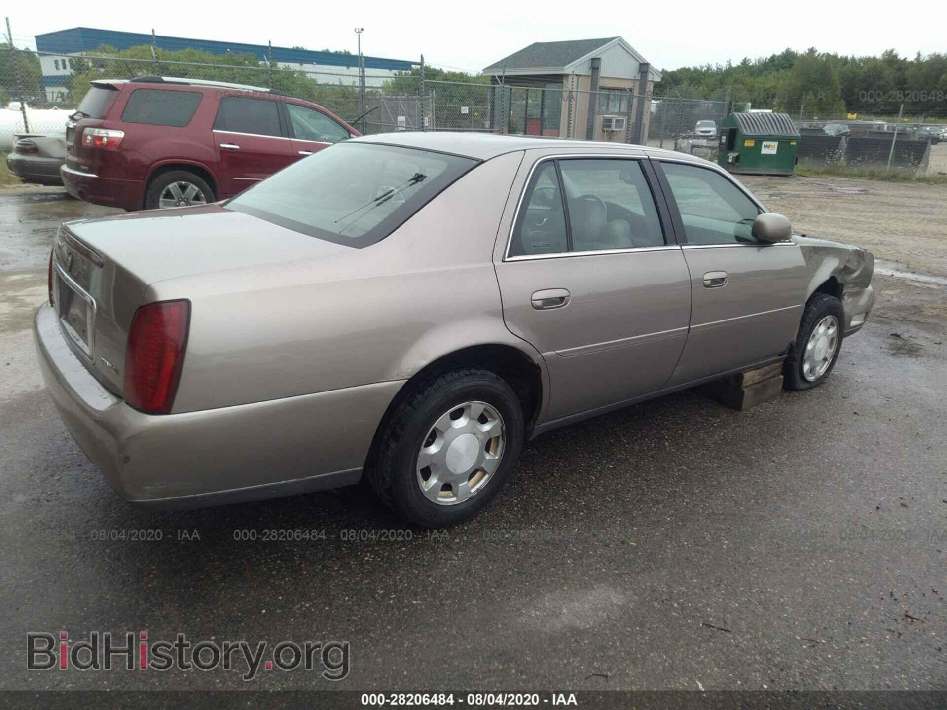2001 CADILLAC DEVILLE - VIN: 1G6KD54Y81U202818 - Photo 4