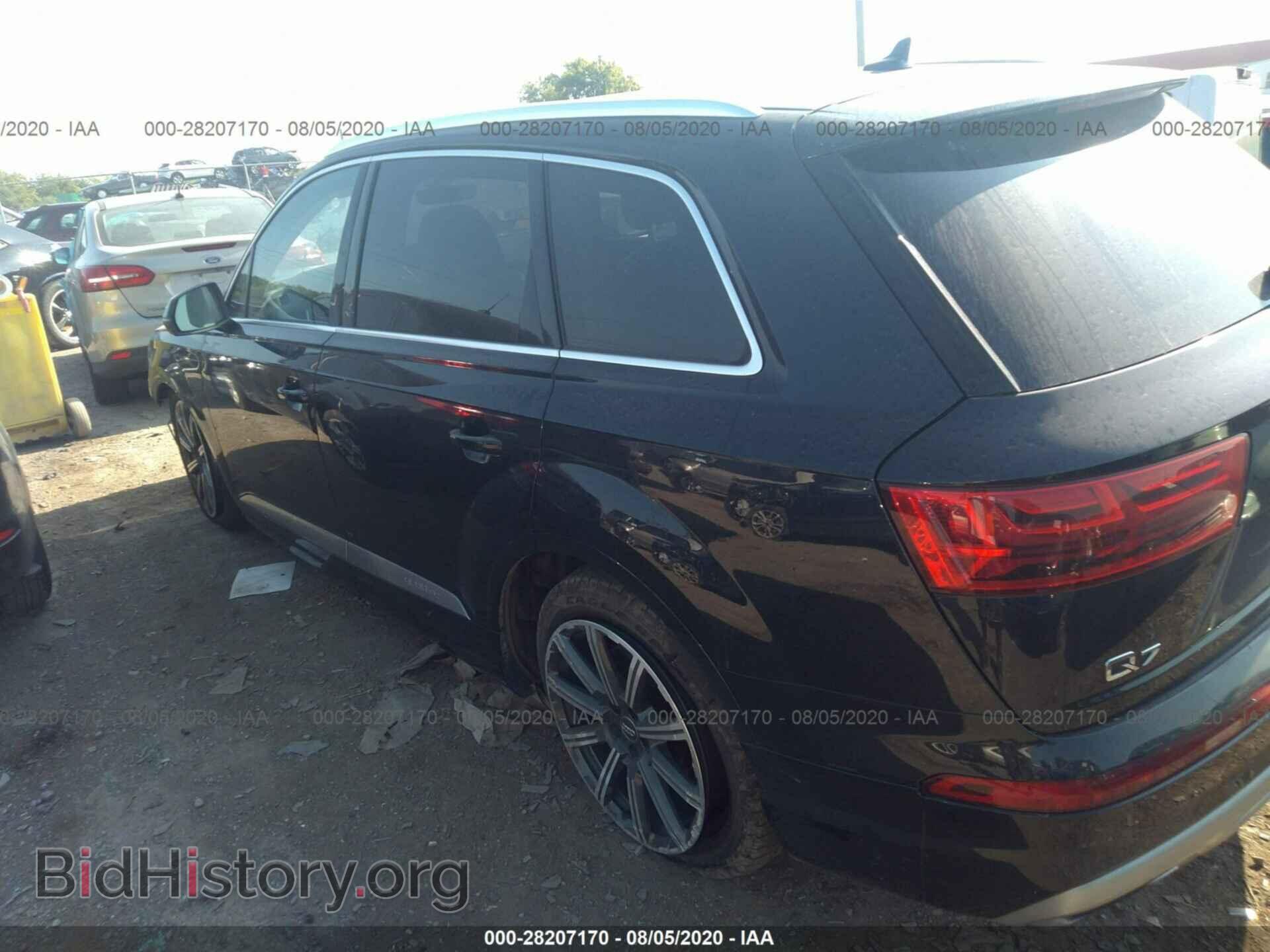 2017 AUDI Q7 - VIN: WA1VAAF71HD026666 - Фото 3