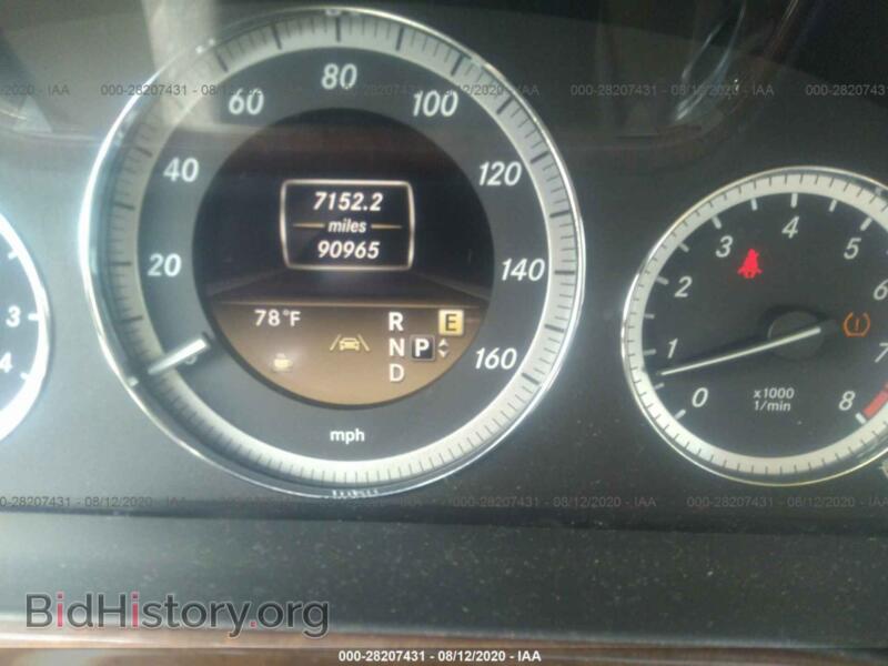 2012 Mercedes-Benz E-CLASS (VIN WDDHF8JB6CA600526) — фото 7 из 11