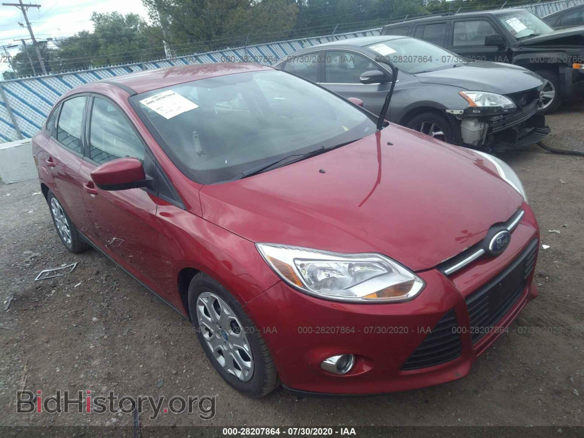 Photo 1FAHP3F26CL118264 - FORD FOCUS 2012