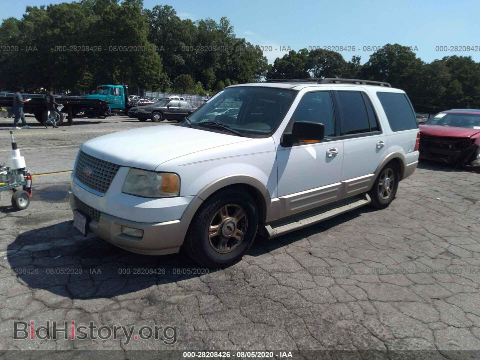 2005 FORD EXPEDITION - VIN: 1FMFU17575LA79674 - Фото 2