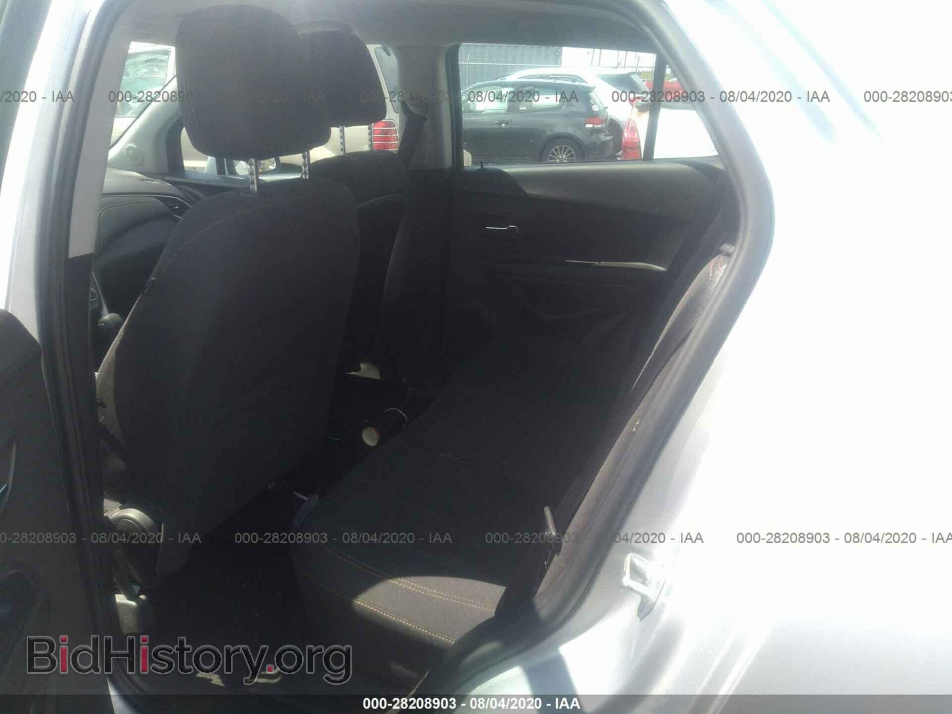 2017 CHEVROLET TRAX - VIN: 3GNCJKSB3HL283729 - Фото 8
