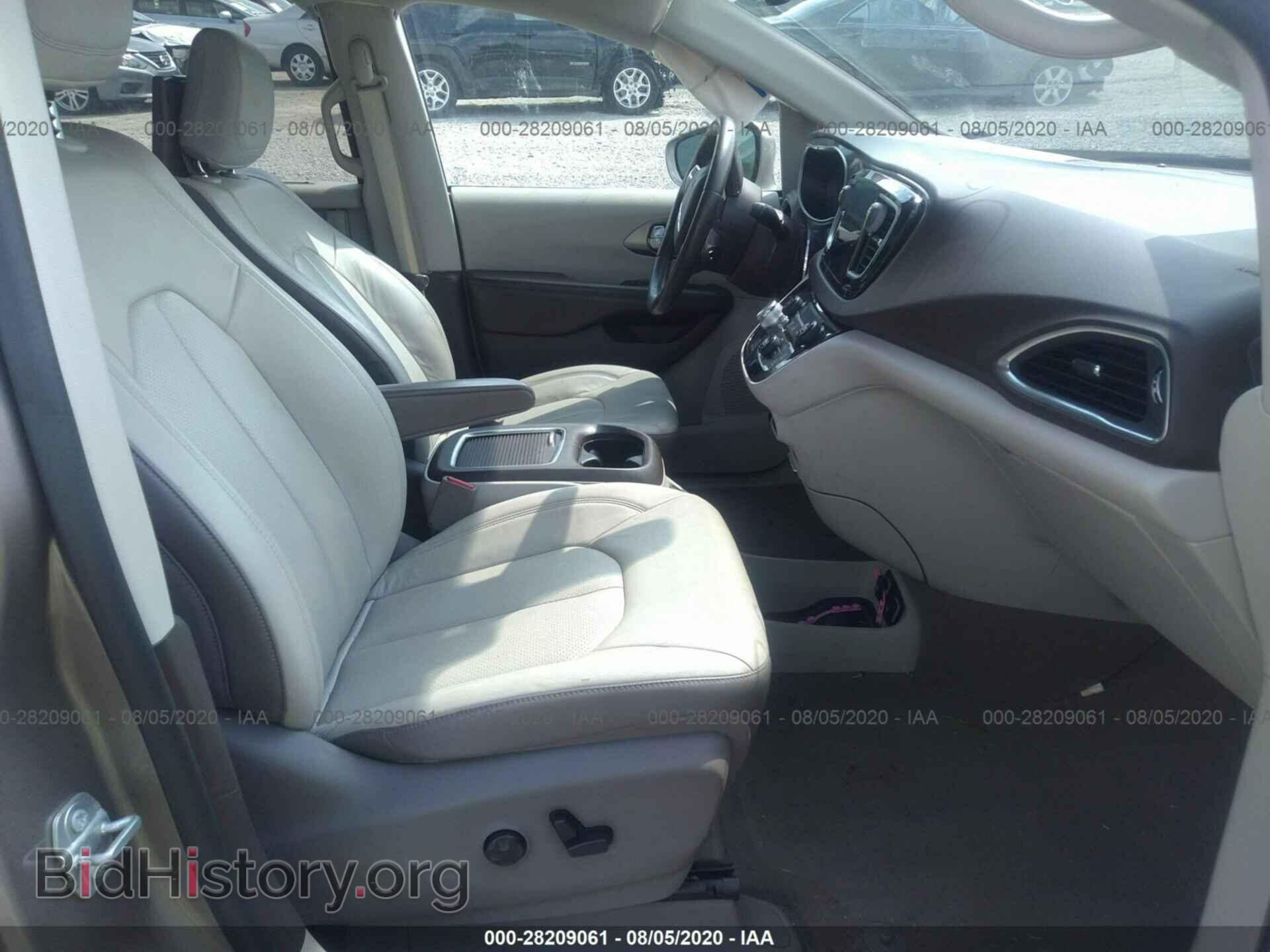 2017 CHRYSLER PACIFICA - VIN: 2C4RC1EG0HR594410 - Фото 5