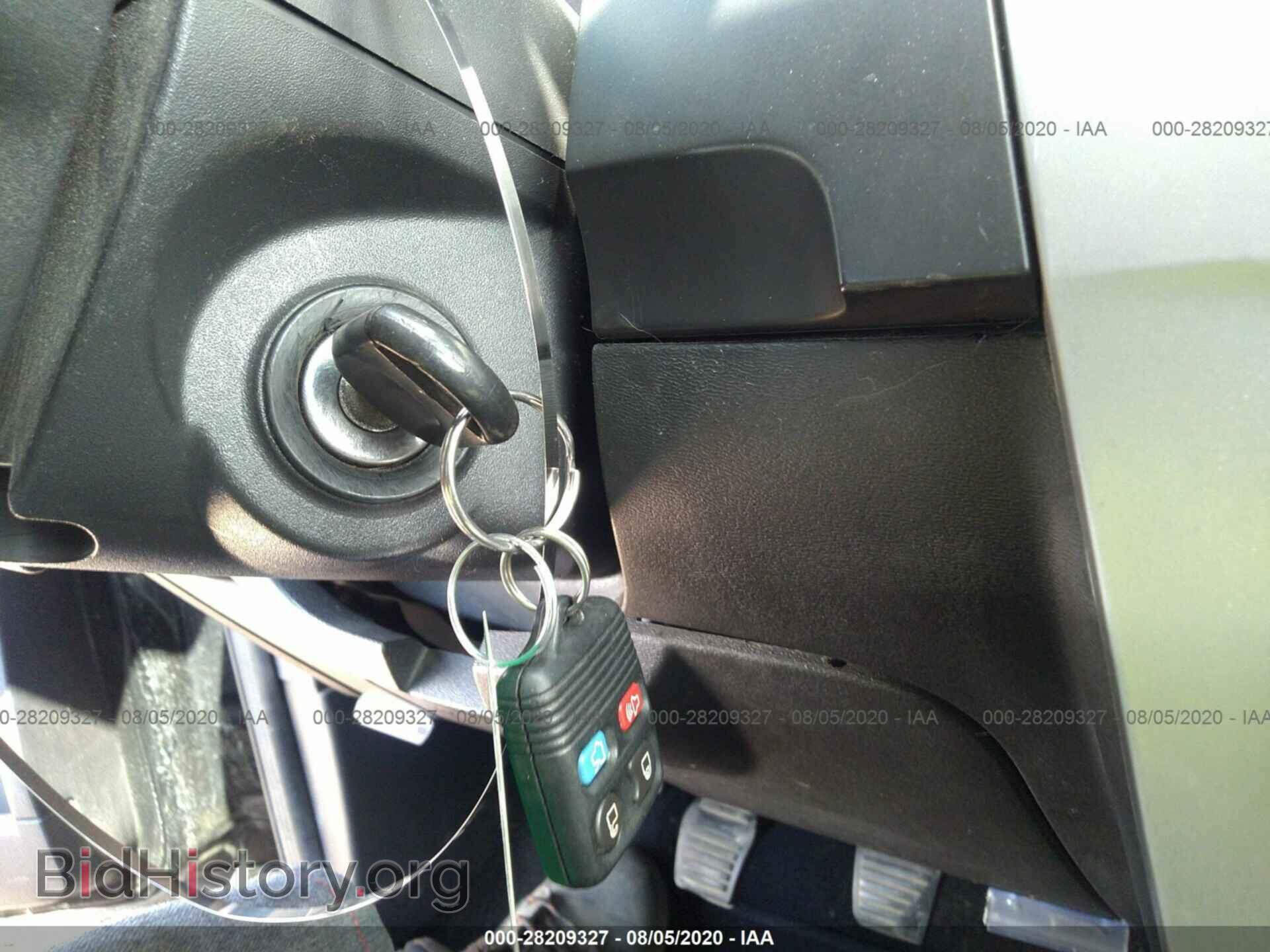 2008 FORD FOCUS - VIN: 1FAHP35N98W298843 - Фото 11