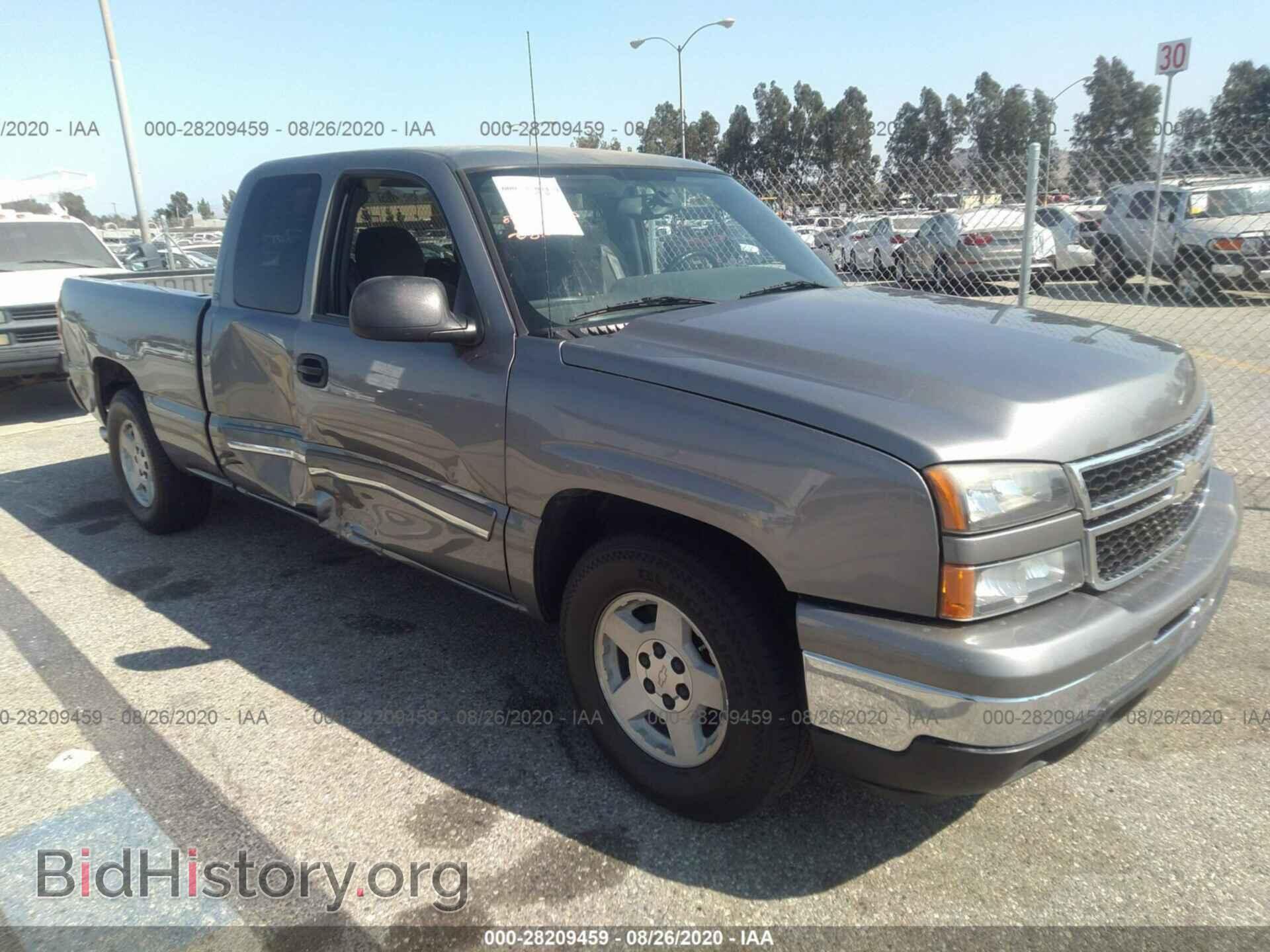 Photo 1GCEC19VX6Z123715 - CHEVROLET SILVERADO 1500 2006