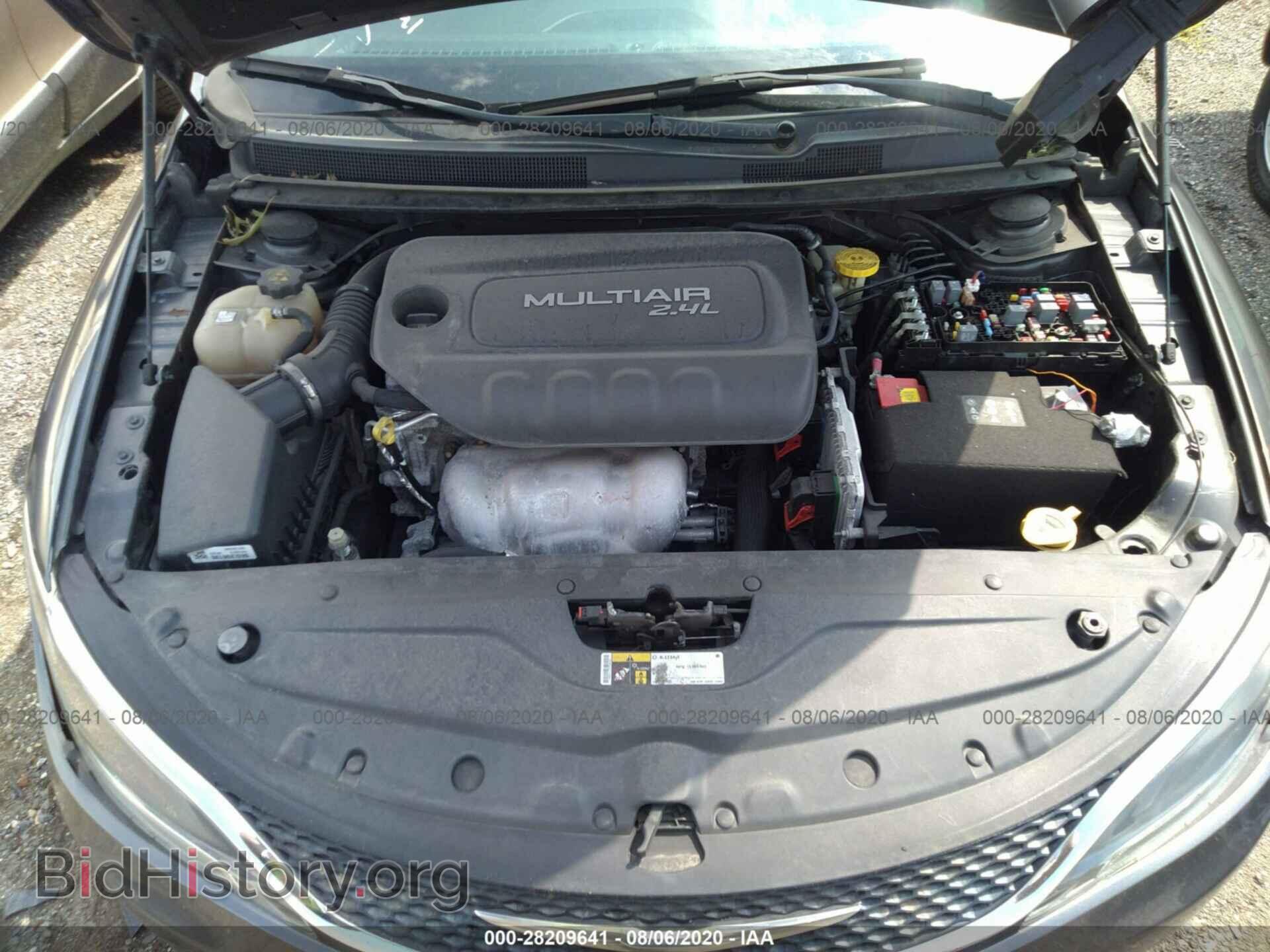 2015 CHRYSLER 200 - VIN: 1C3CCCAB9FN752513 - Фото 10