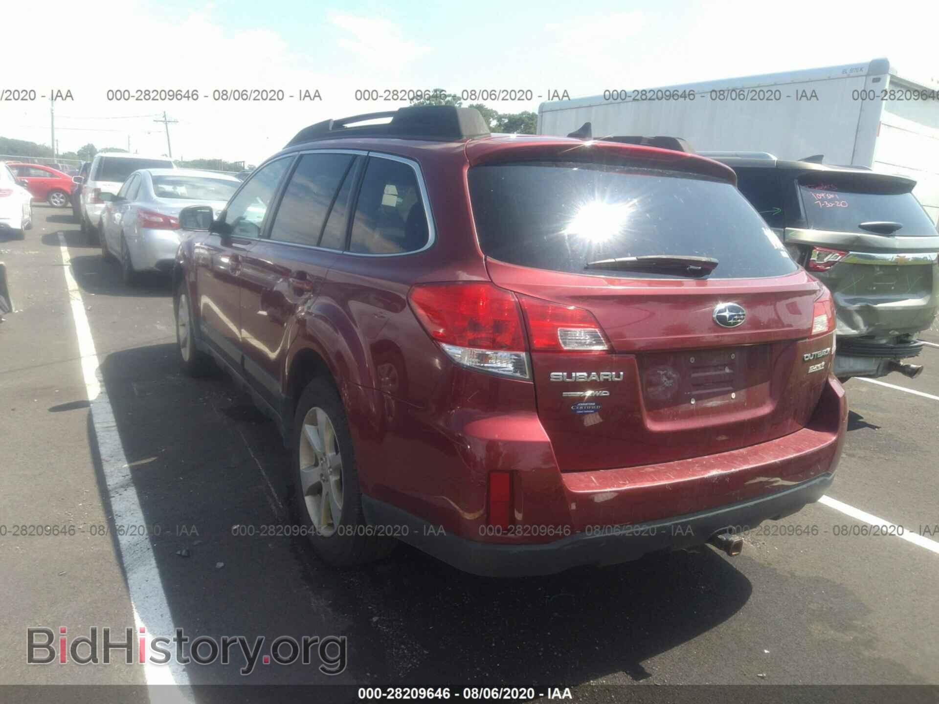 2014 SUBARU OUTBACK - VIN: 4S4BRBCC8E3327148 - Фото 3
