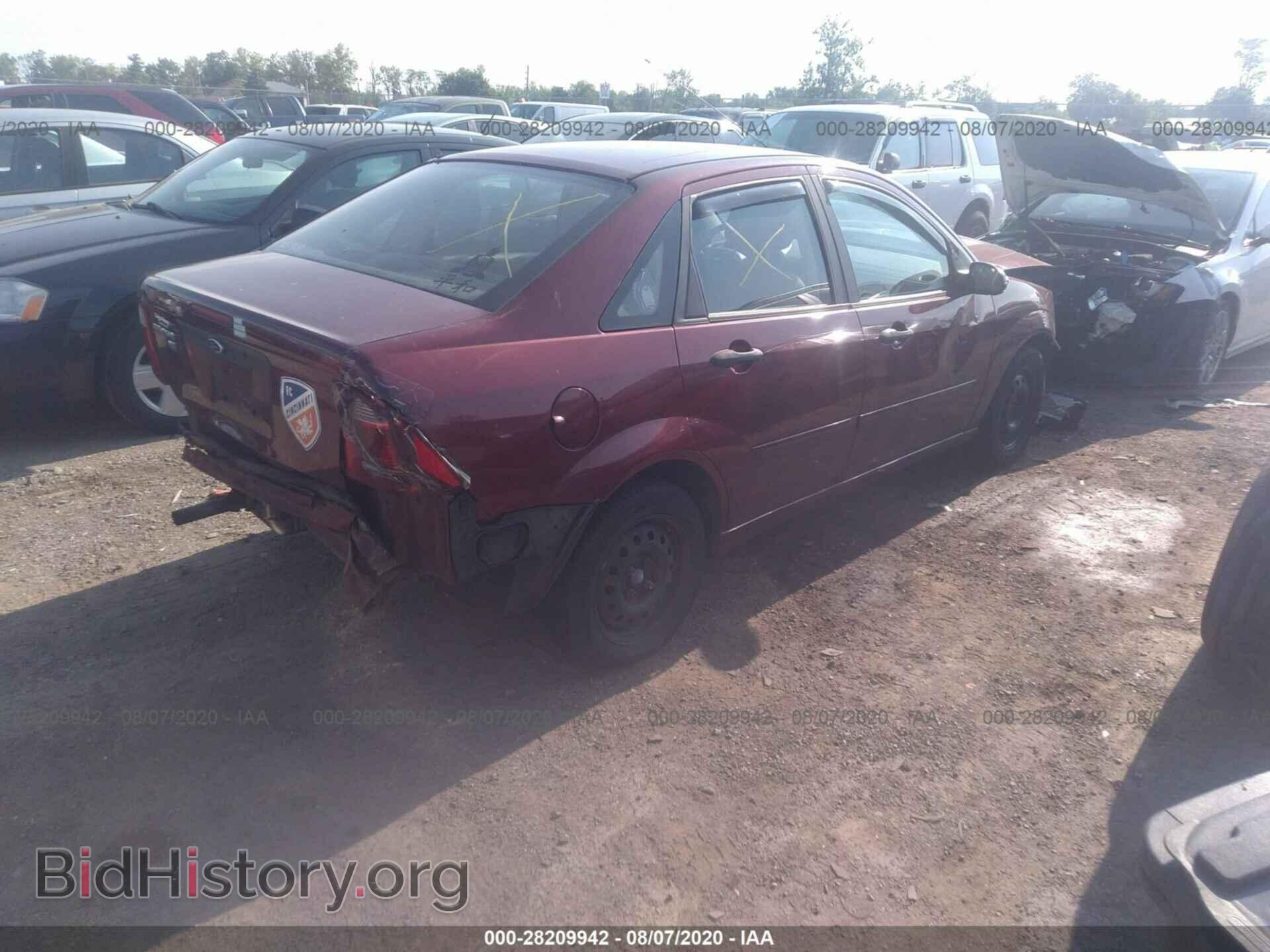 2007 FORD FOCUS - VIN: 1FAFP34N87W307622 - Фото 4