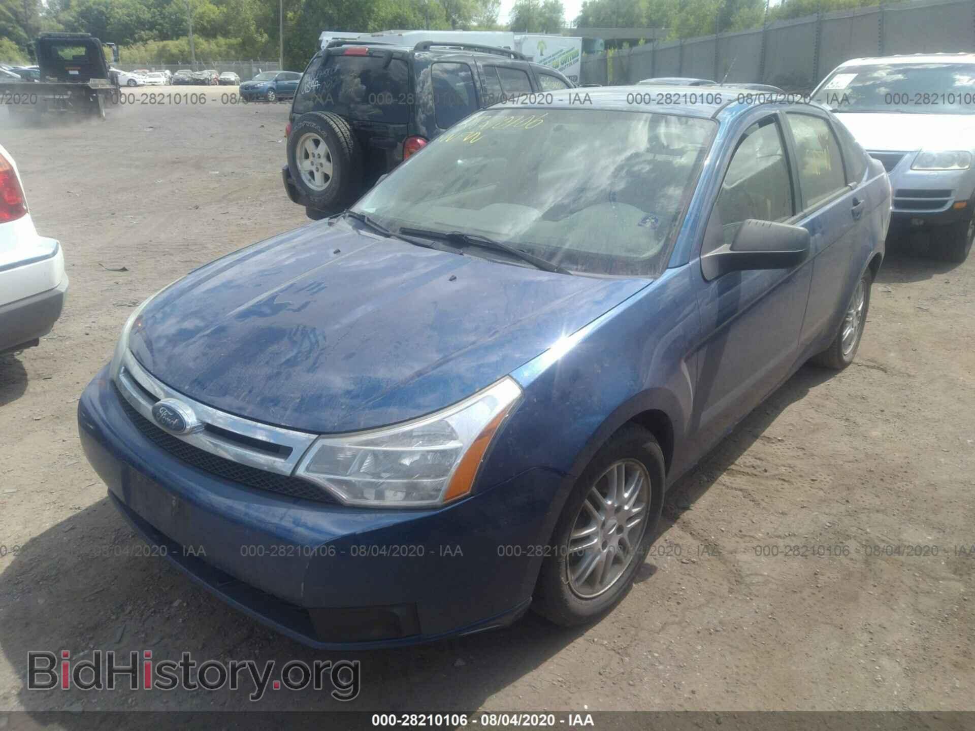 2009 FORD FOCUS - VIN: 1FAHP35N09W104735 - Фото 2