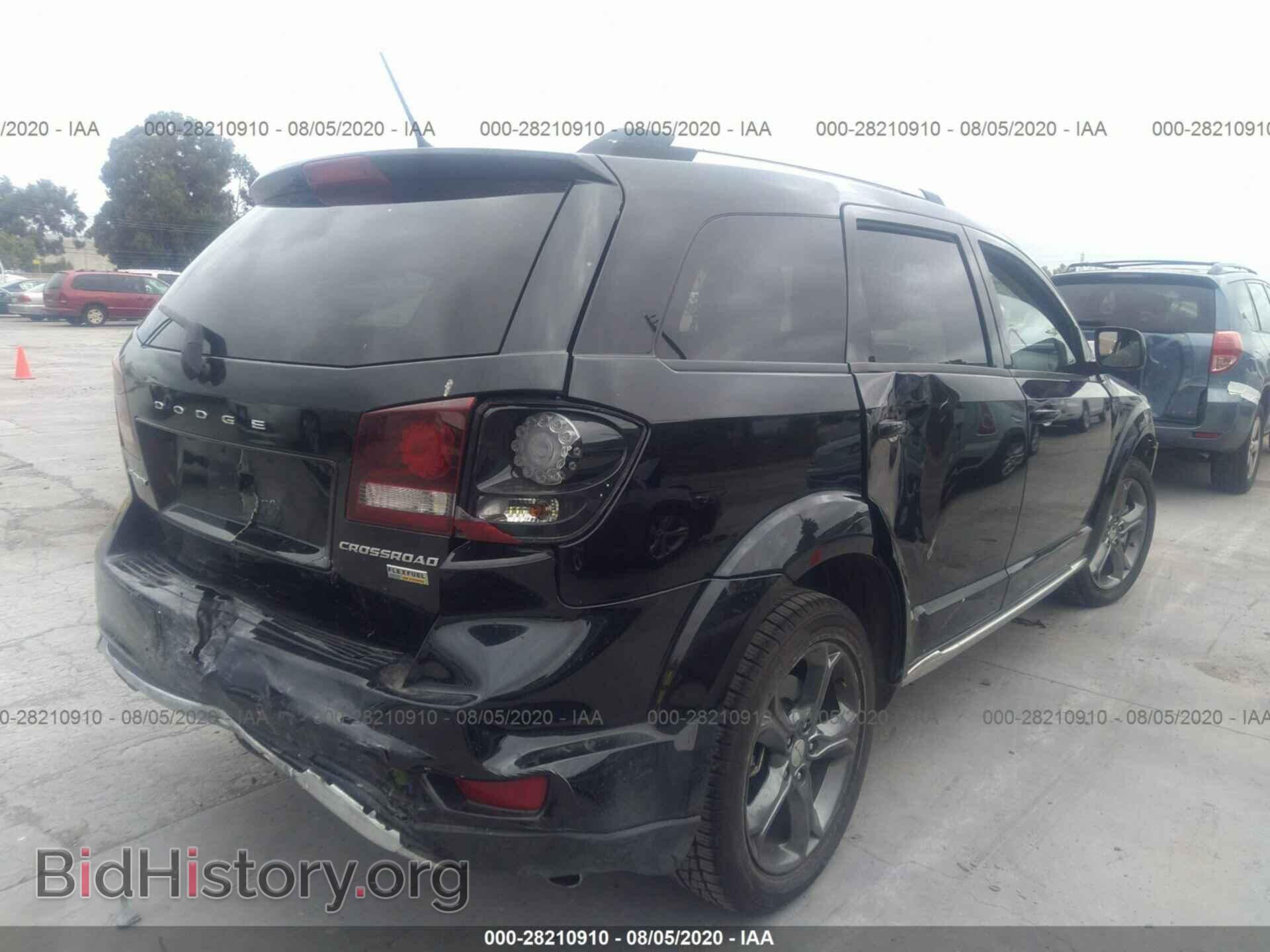 2017 DODGE JOURNEY - VIN: 3C4PDCGG7HT576464 - Фото 4