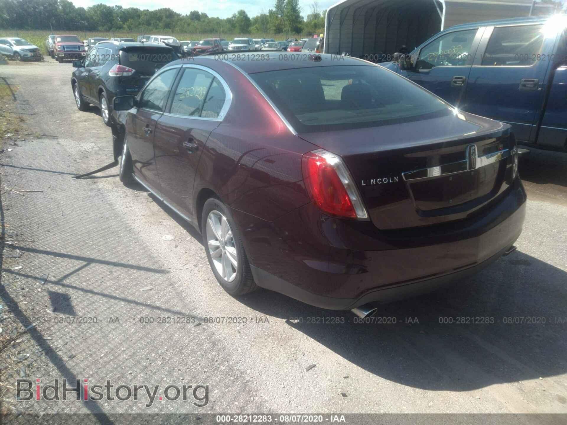 2011 LINCOLN MKS - VIN: 1LNHL9DR0BG605357 - Фото 3