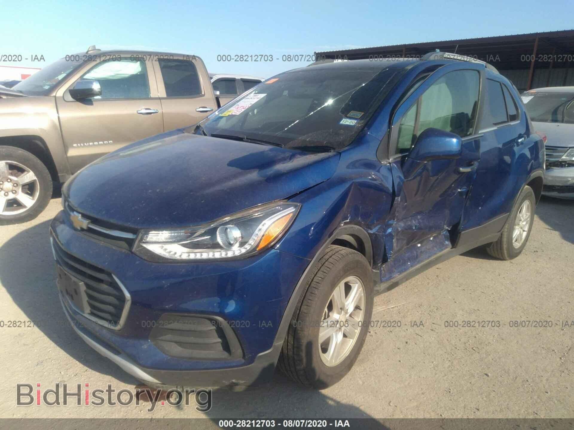 2017 CHEVROLET TRAX - VIN: 3GNCJLSB1HL142955 - Фото 2