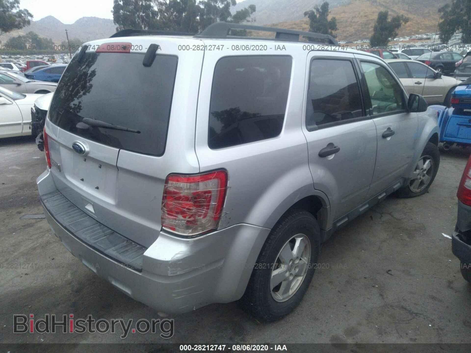 2012 FORD ESCAPE - VIN: 1FMCU9D7XCKB32491 - Фото 4
