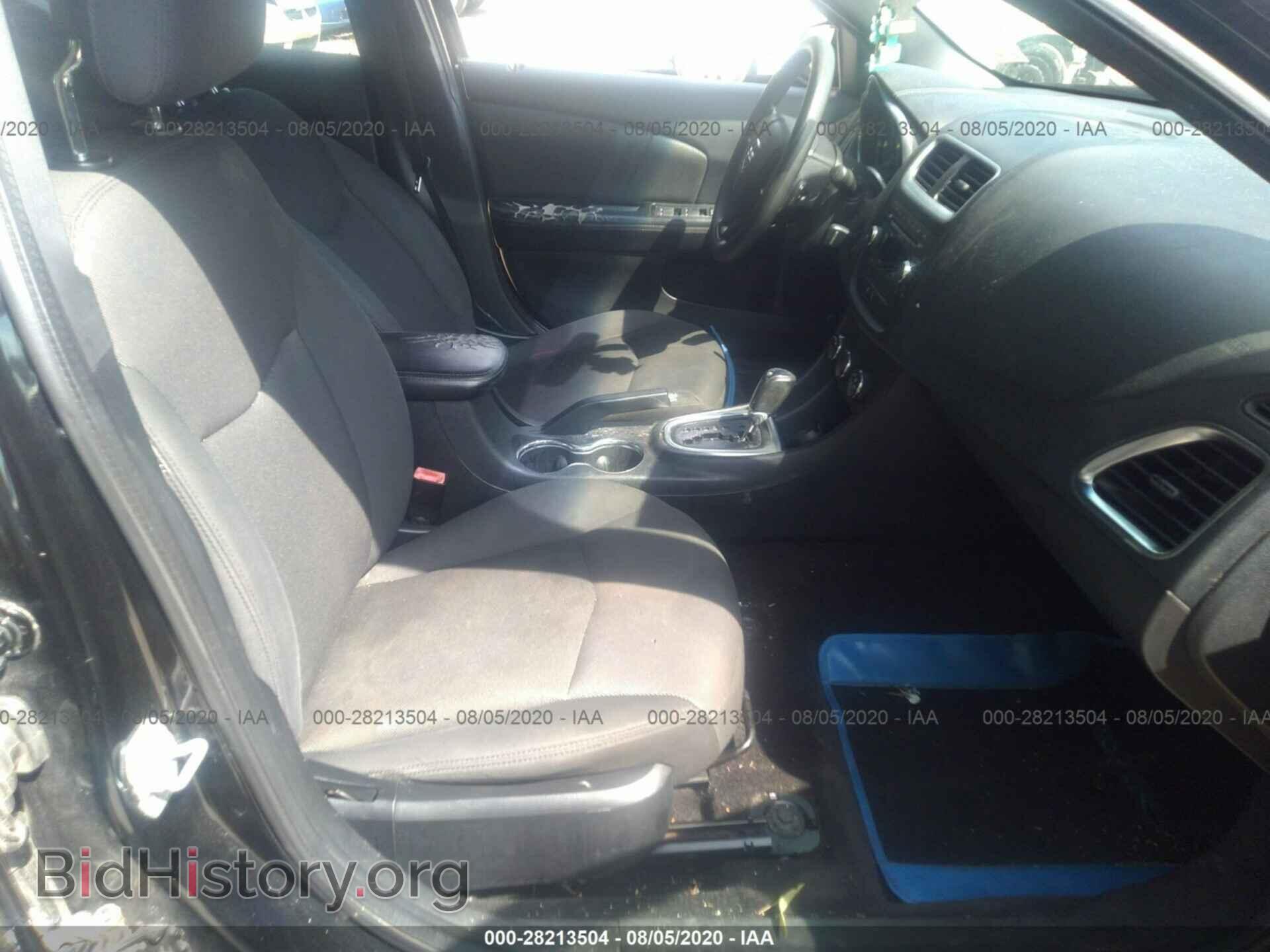 2011 DODGE AVENGER - VIN: 1B3BD4FB7BN587737 - Фото 5