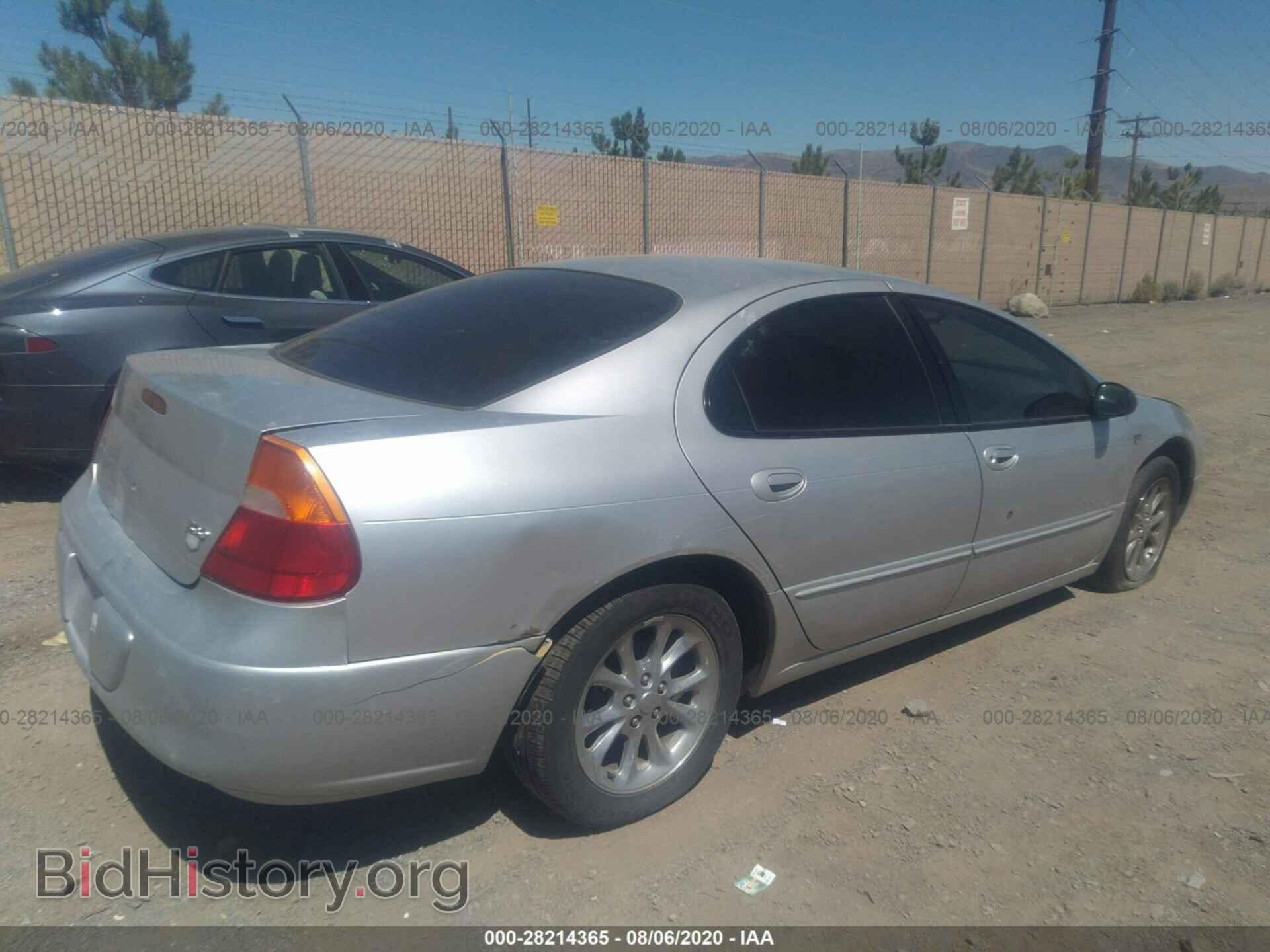 2000 CHRYSLER 300M - VIN: 2C3HE66G4YH437619 - Photo 4
