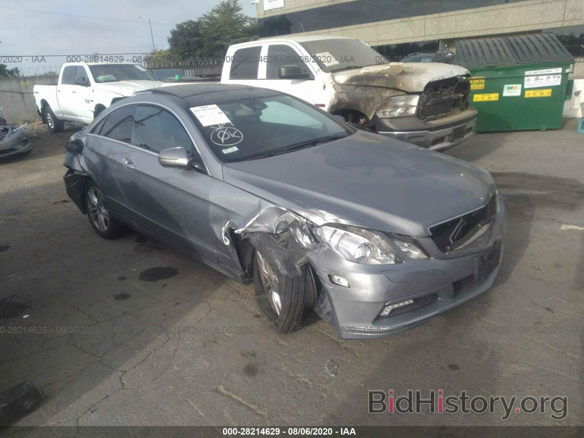 Photo WDDKJ5GB3AF003019 - MERCEDES-BENZ E-CLASS 2010